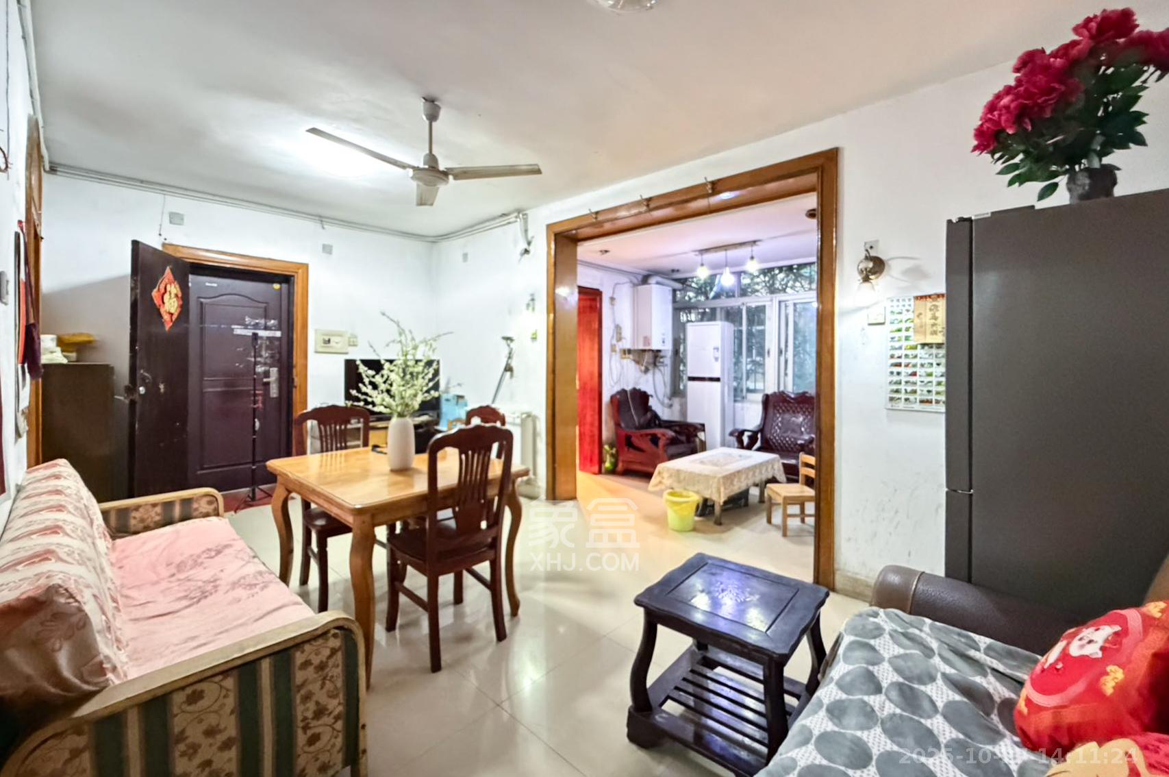 省人防办单位宿舍 4室2厅2卫 88.0万 省人防办单位宿舍 4室2厅2卫 88.0万客厅