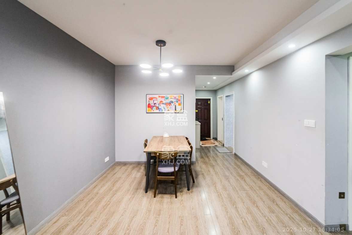 北辰三角洲E4区 3室2厅1卫 3800.0元/月 北辰三角洲E4区 3室2厅1卫 3800.0元/月室内图