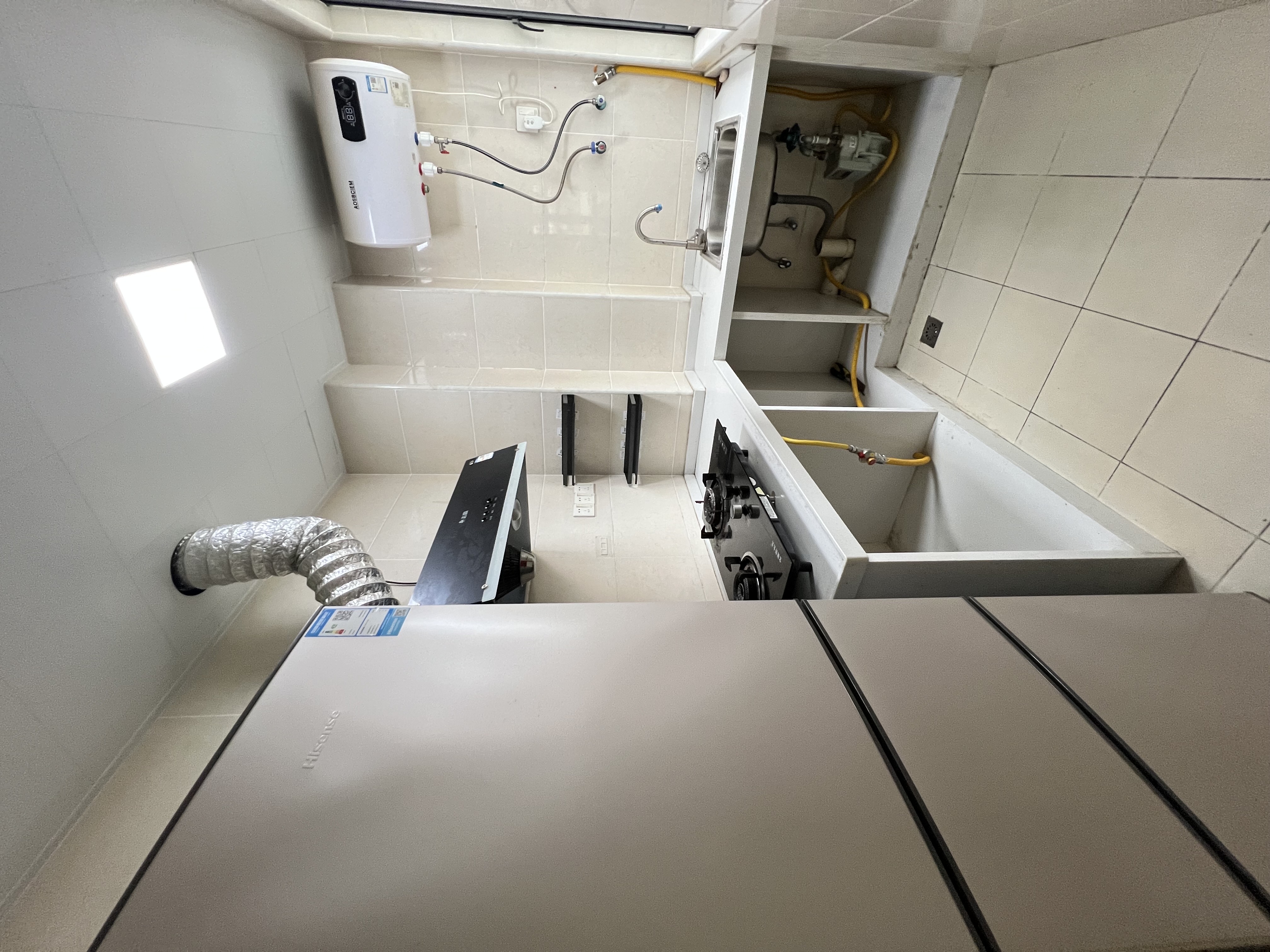 坡巷雅苑  2室1厅1卫    2400.0元/月室内图