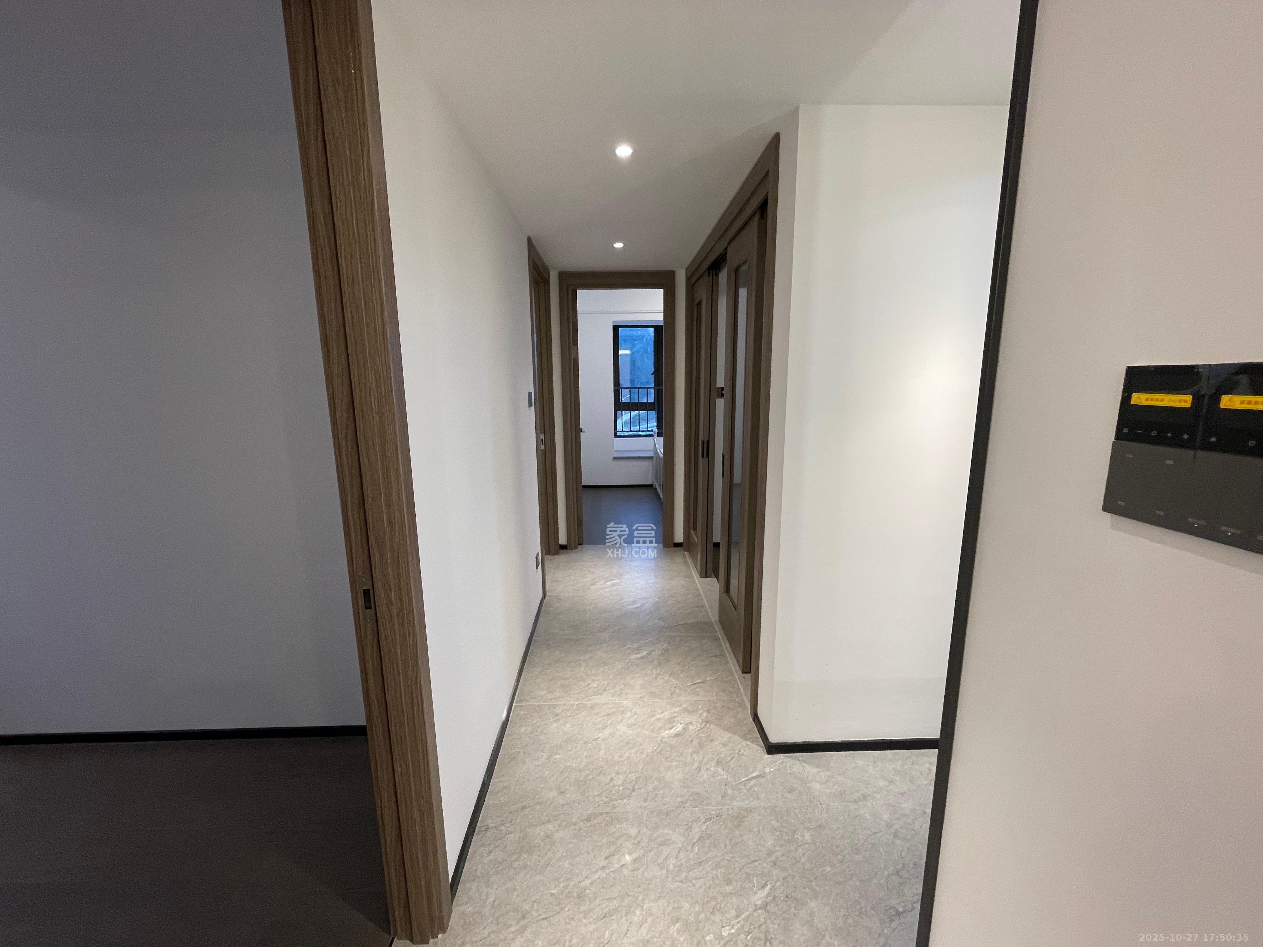 万科森林公园  4室2厅2卫    4500.0元/月 万科森林公园  4室2厅2卫    4500.0元/月室内图