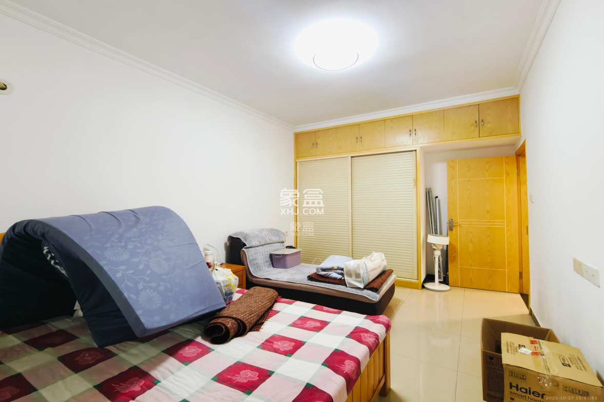 三维宿舍 2室1厅1卫 2000.0元/月 三维宿舍 2室1厅1卫 2000.0元/月室内图