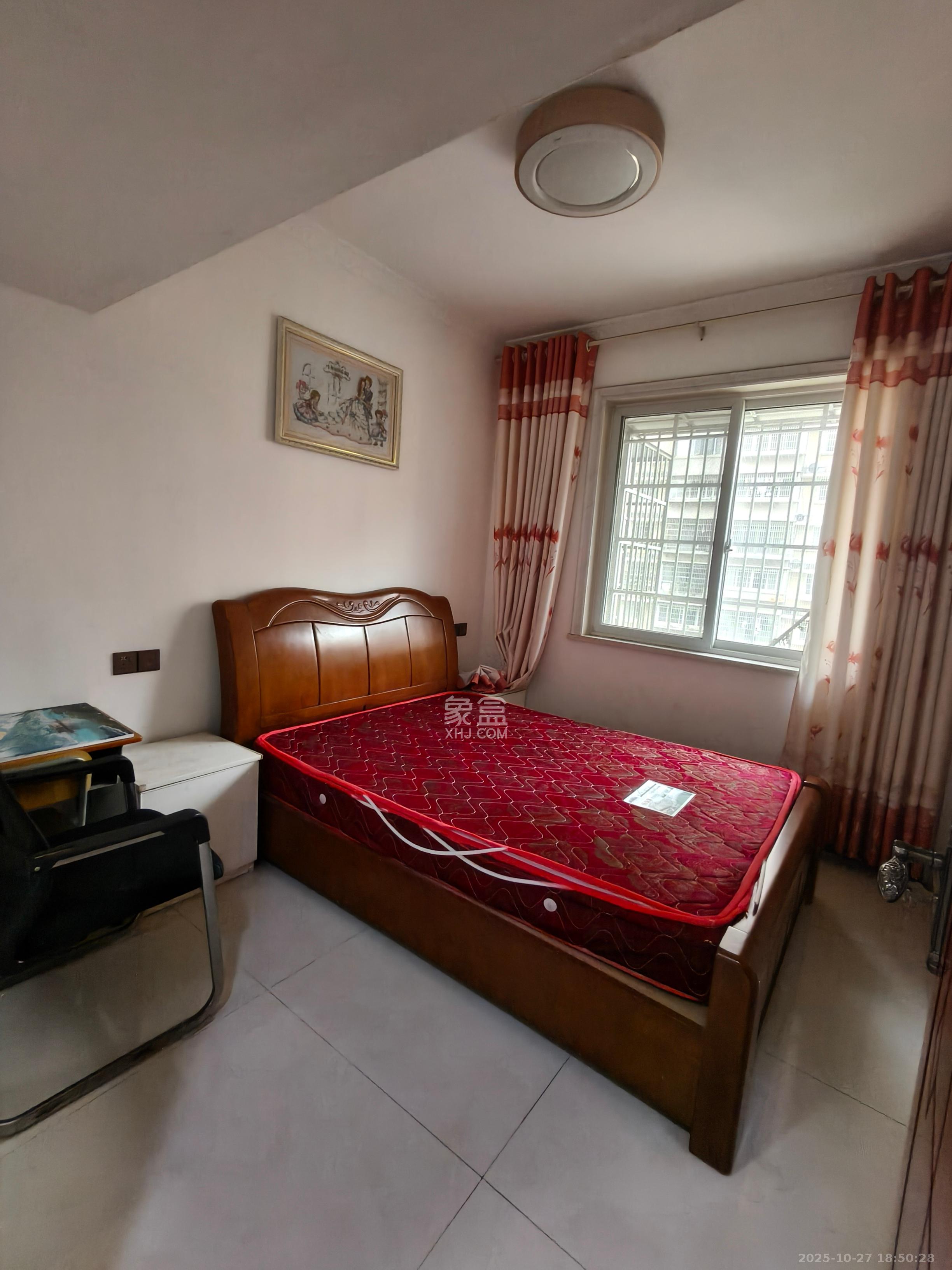 星城新宇黎锦苑 3室2厅2卫 2600.0元/月 星城新宇黎锦苑 3室2厅2卫 2600.0元/月室内图