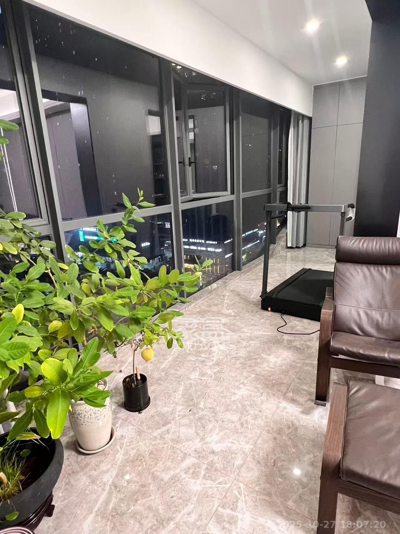 复地滨江金融中心  4室2厅2卫    6000.0元/月 复地滨江金融中心  4室2厅2卫    6000.0元/月室内图