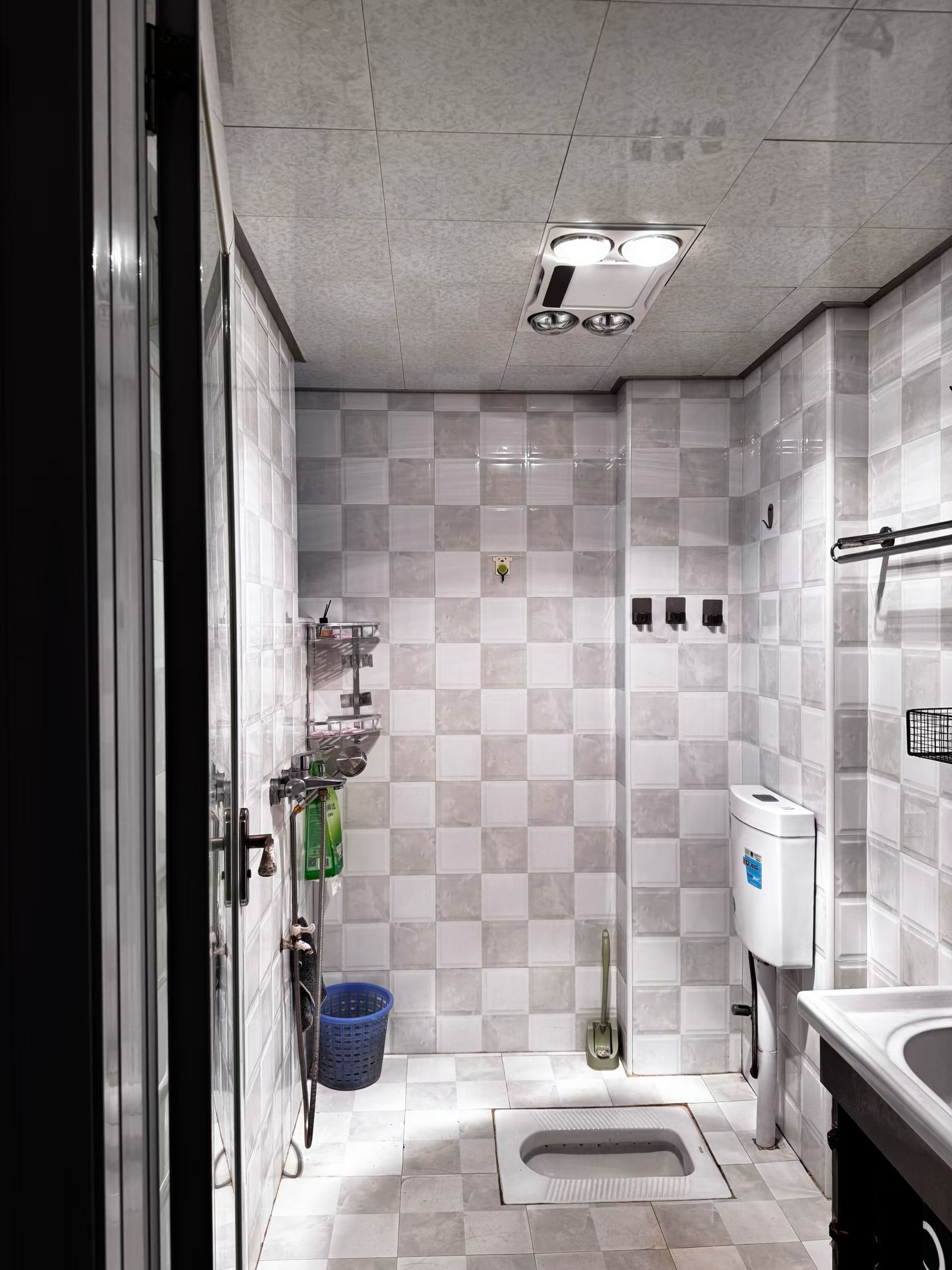 民俗文化广场 2室2厅1卫 2000.0元/月 民俗文化广场 2室2厅1卫 2000.0元/月室内图