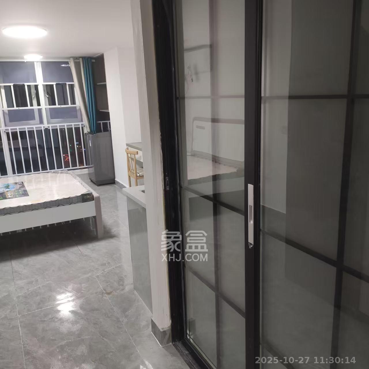 金地中交麓谷香颂(金地中交雅苑)  1室1厅1卫    1200.0元/月室内图