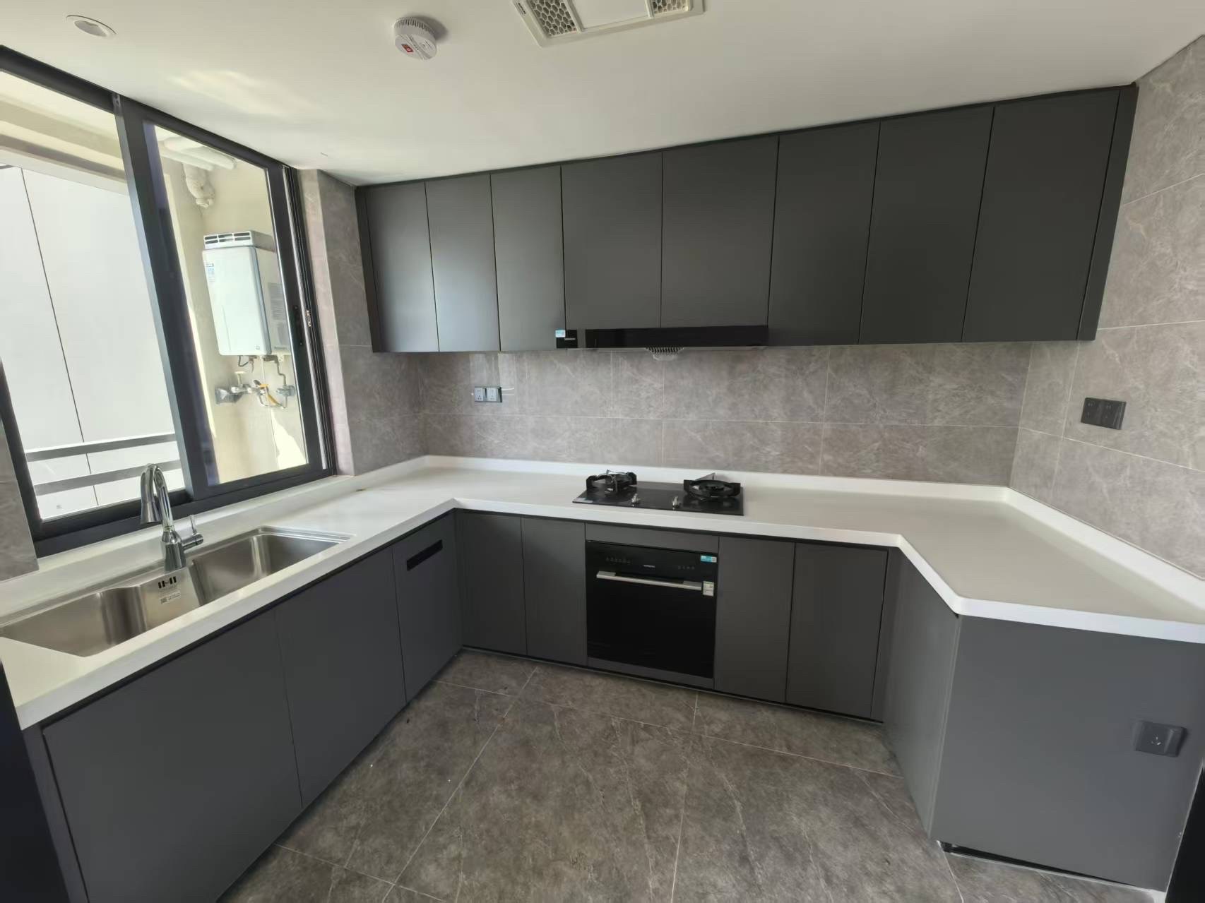 仁恒滨江园(一.二期) 3室2厅2卫 268.0万 仁恒滨江园(一.二期) 3室2厅2卫 268.0万客厅