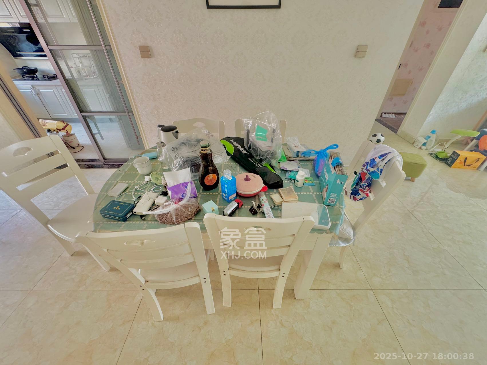 联美品格  4室2厅2卫    2700.0元/月室内图