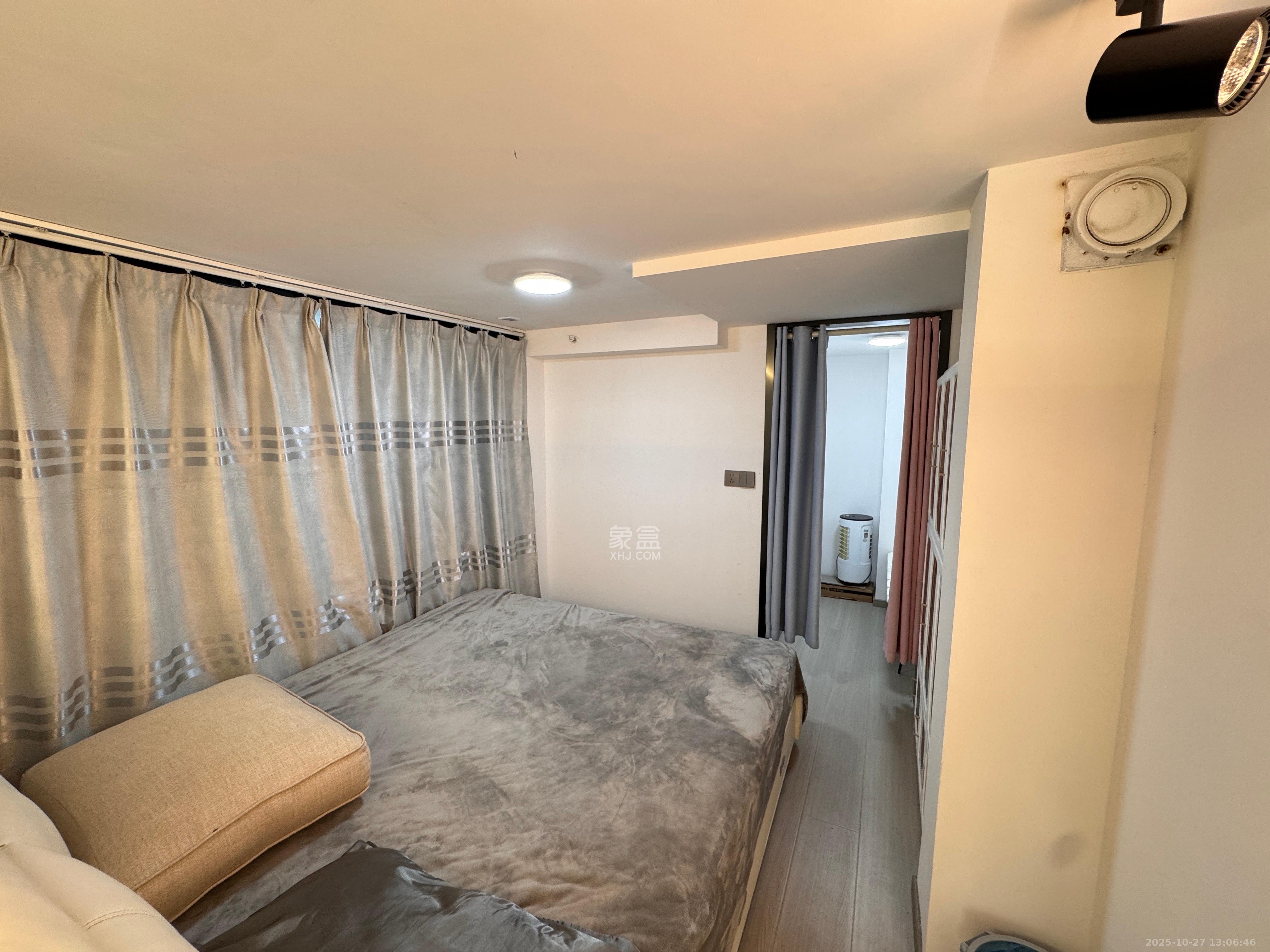 佳兆业云顶都汇 2室1厅1卫 2400.0元/月 佳兆业云顶都汇 2室1厅1卫 2400.0元/月室内图