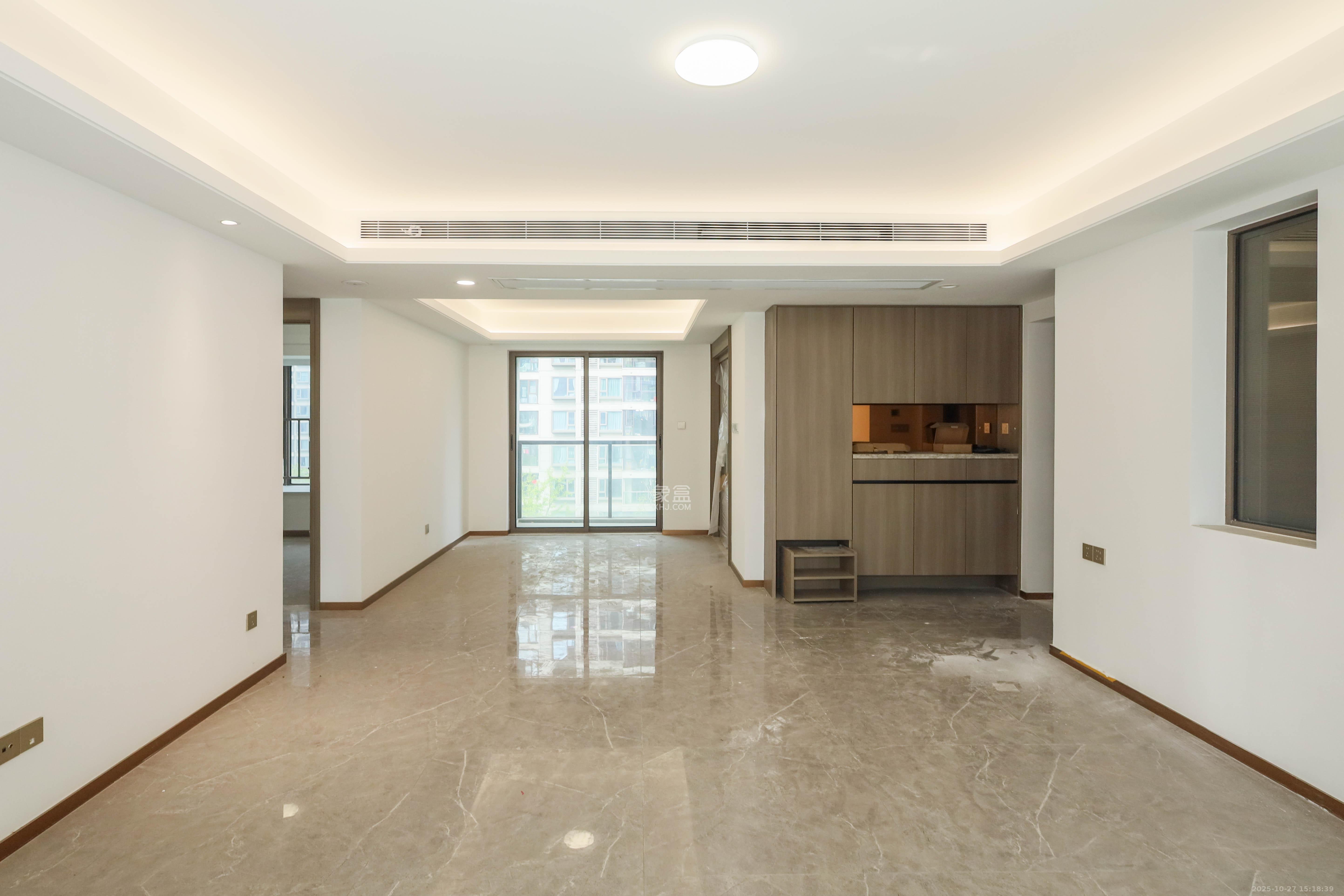 长沙溪山悦  4室2厅1卫    140.0万客厅