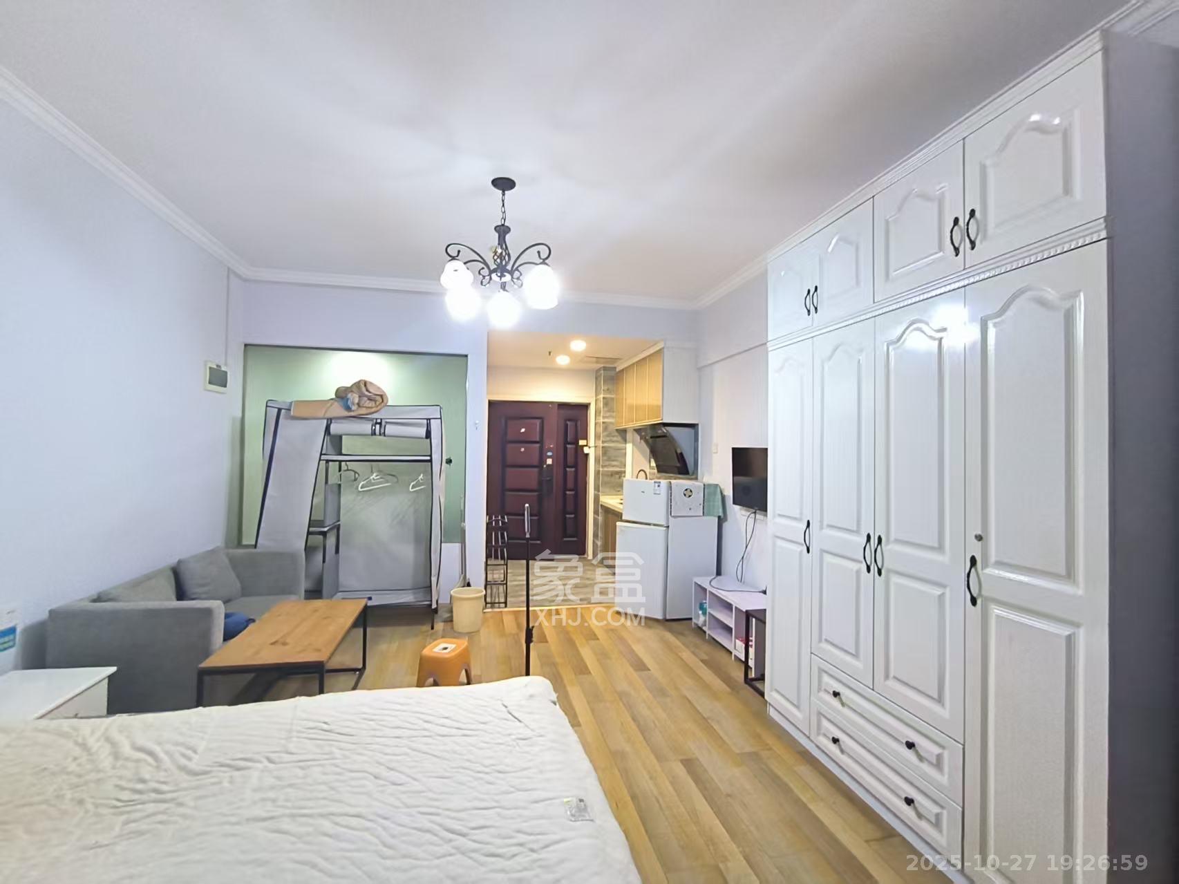 当代滨江MOMA  1室1厅1卫    1600.0元/月 当代滨江MOMA  1室1厅1卫    1600.0元/月室内图