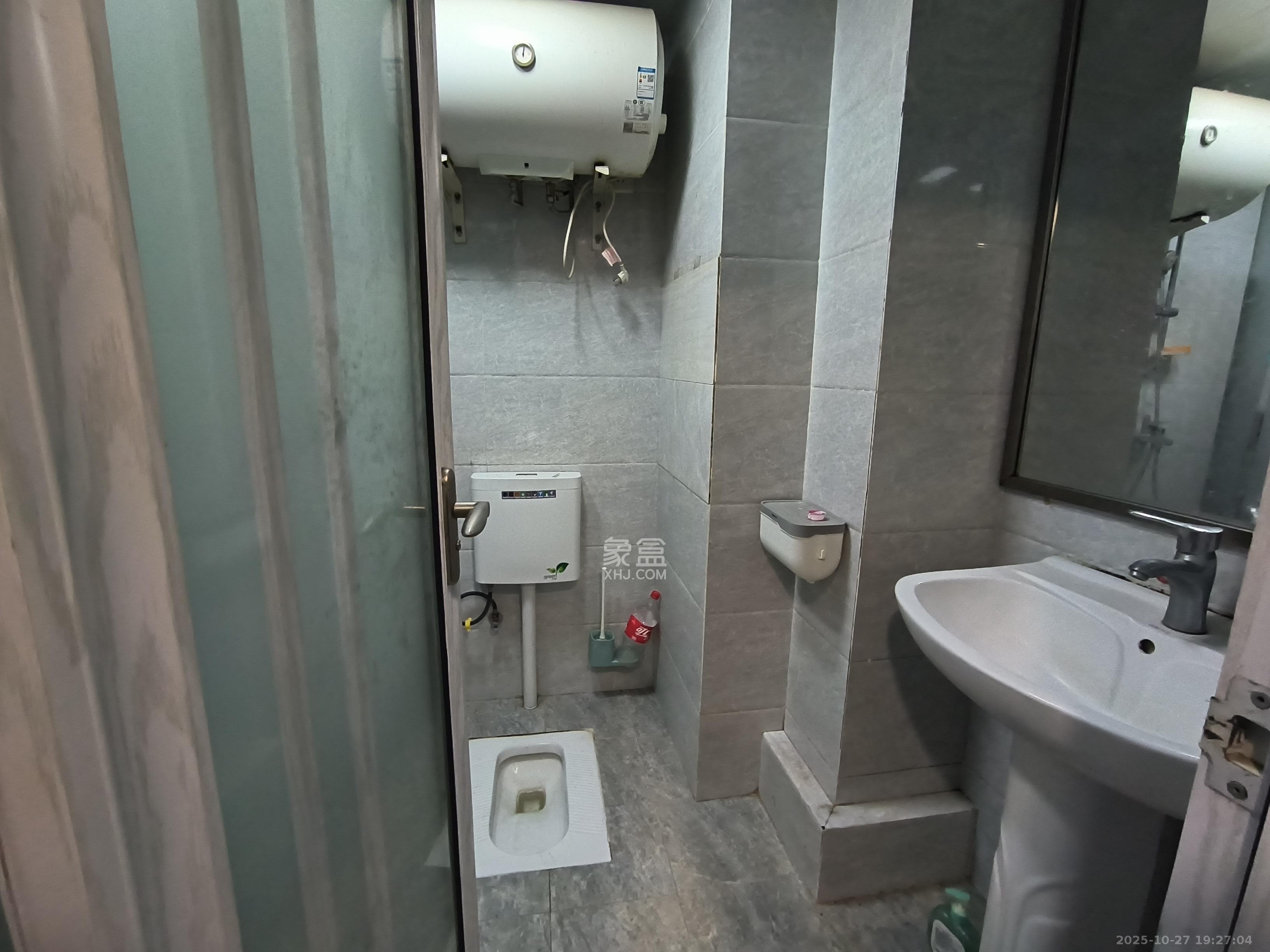 当代滨江MOMA  1室1厅1卫    1600.0元/月 当代滨江MOMA  1室1厅1卫    1600.0元/月室内图