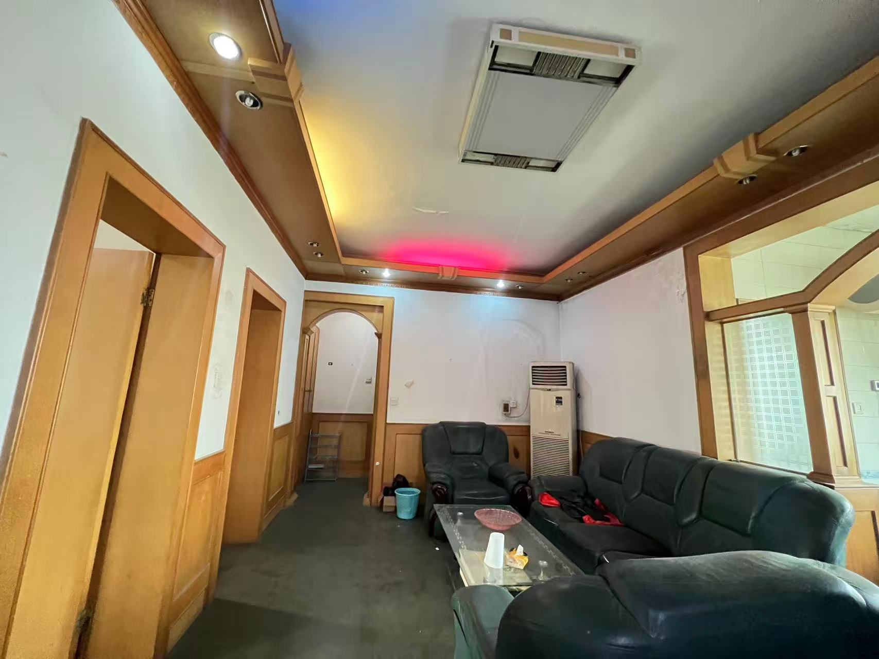 茂林村散盘  4室2厅2卫    28.8万