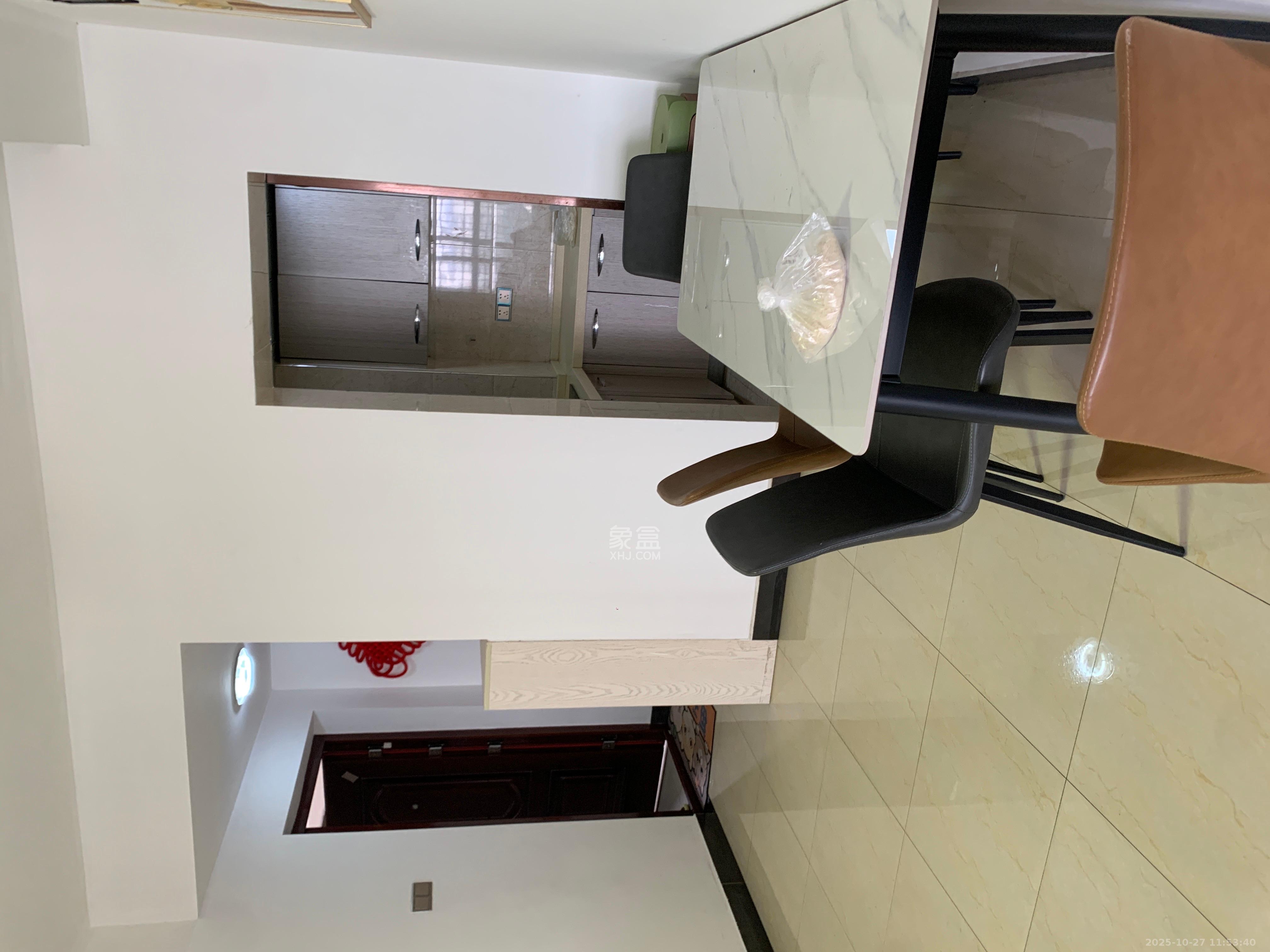 芒果天地(芒果雅苑)  1室1厅1卫    1600.0元/月 芒果天地(芒果雅苑)  1室1厅1卫    1600.0元/月室内图1