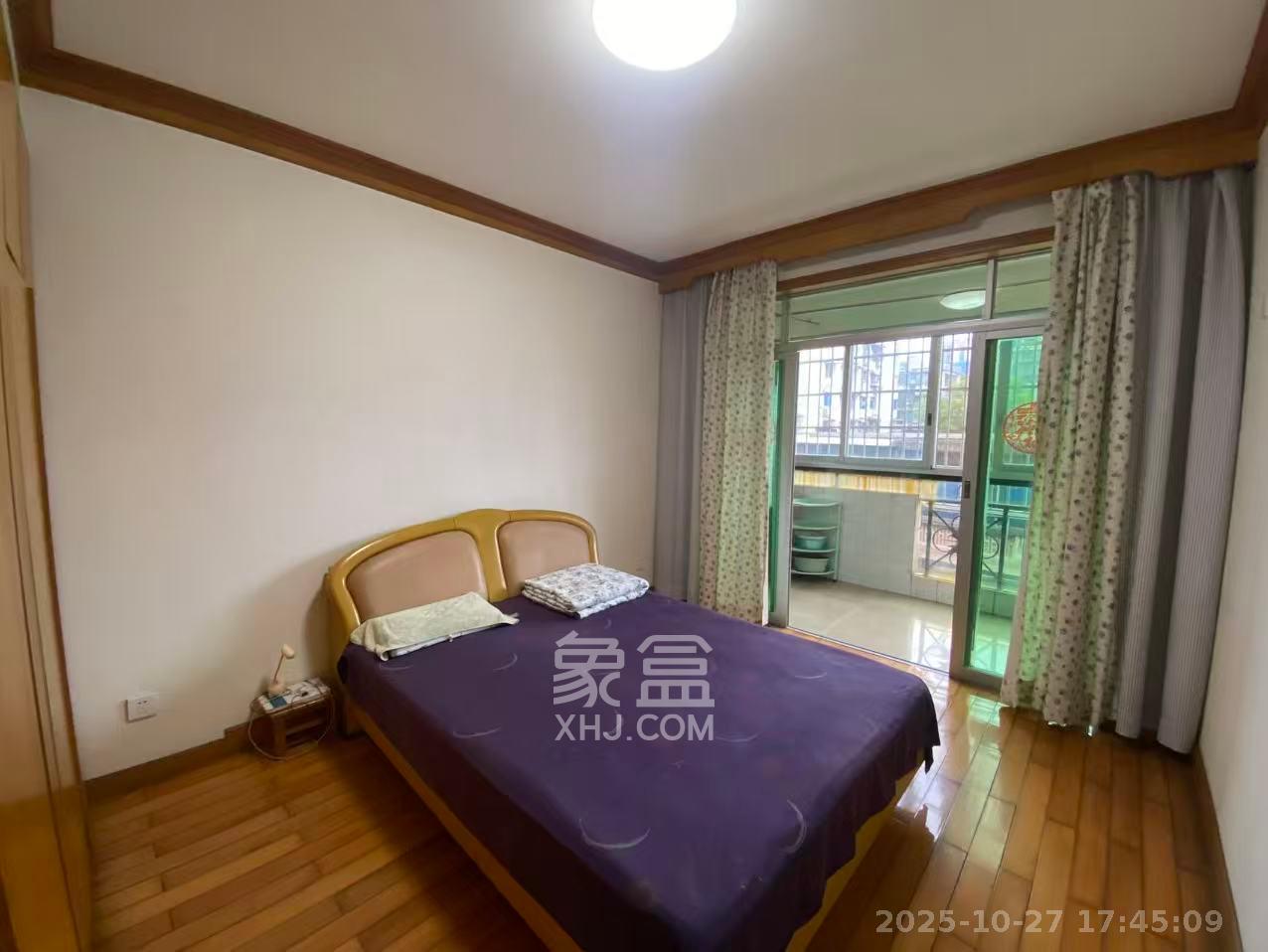 富湘园  2室2厅2卫    2500.0元/月 富湘园  2室2厅2卫    2500.0元/月室内图