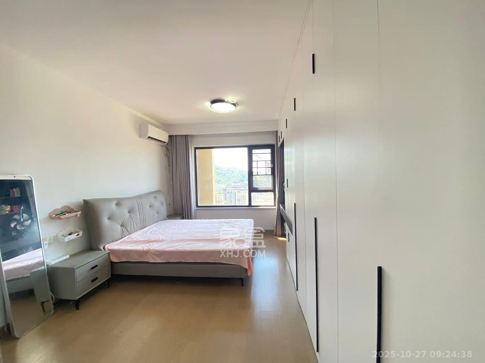 春晖花园 3室2厅2卫 2200.0元/月 春晖花园 3室2厅2卫 2200.0元/月室内图