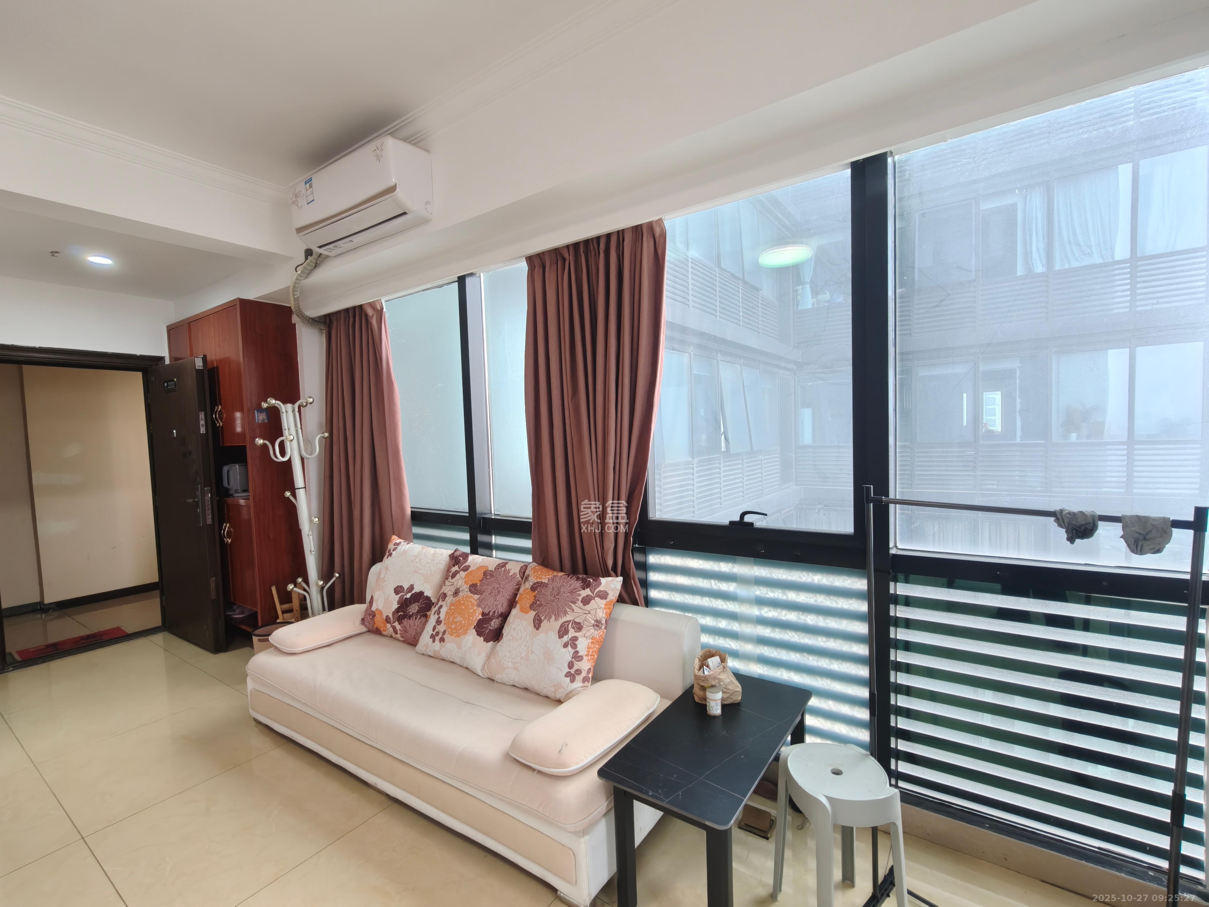 未来漫城  1室1厅1卫    1400.0元/月 未来漫城  1室1厅1卫    1400.0元/月室内图