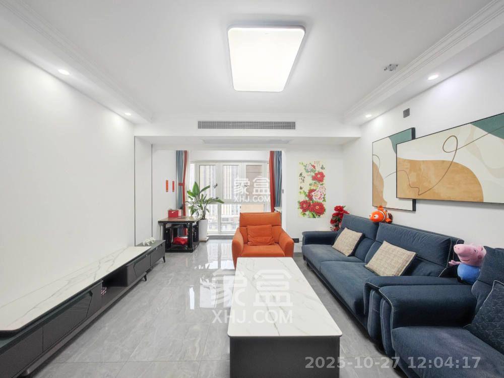 合能枫丹丽舍（柏悦名苑)  4室2厅2卫    3500.0元/月