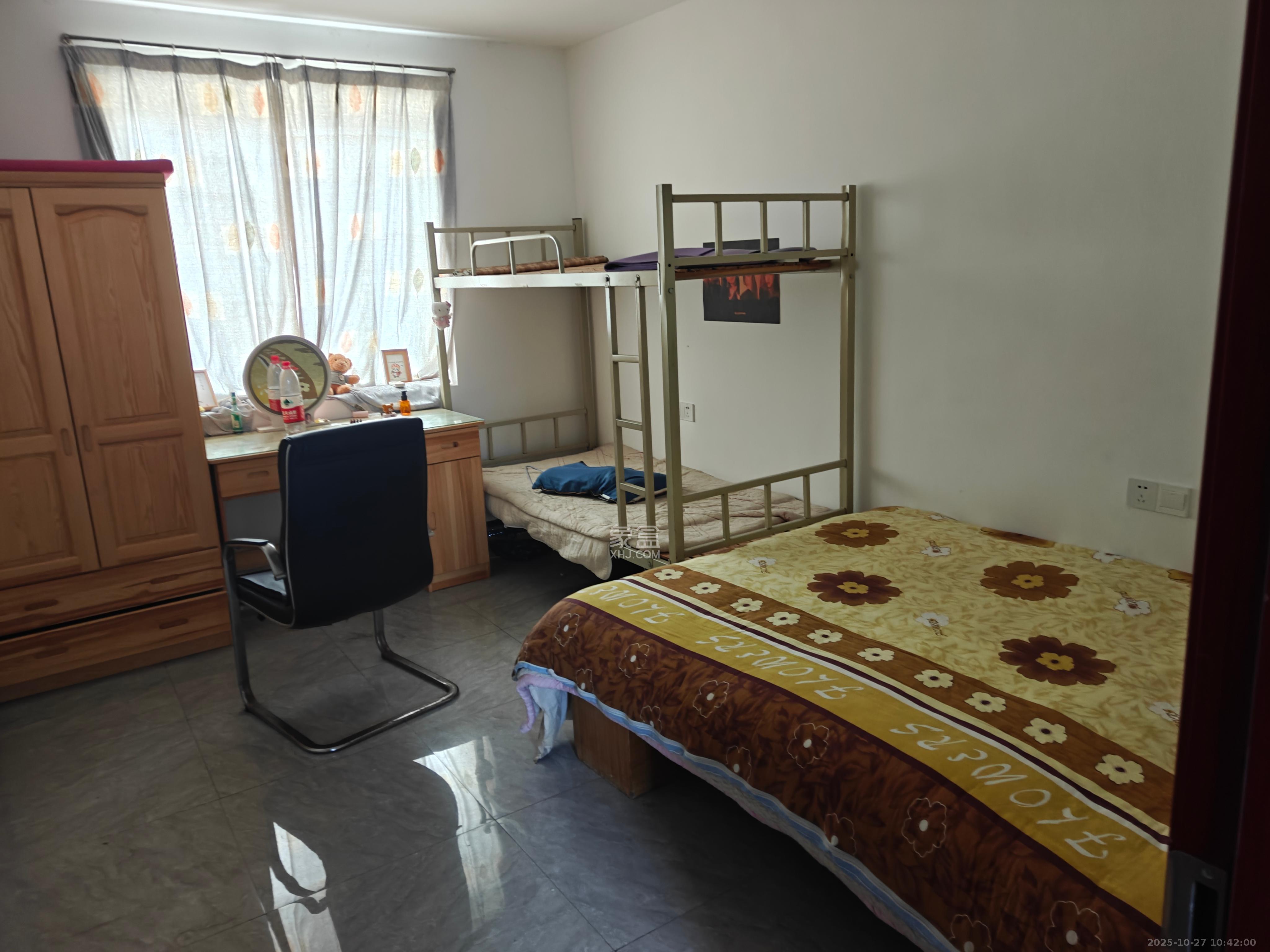 光裕里(光裕里巷电梯厂宿舍) 1室0厅0卫 1600.0元/月 光裕里(光裕里巷电梯厂宿舍) 1室0厅0卫 1600.0元/月室内图