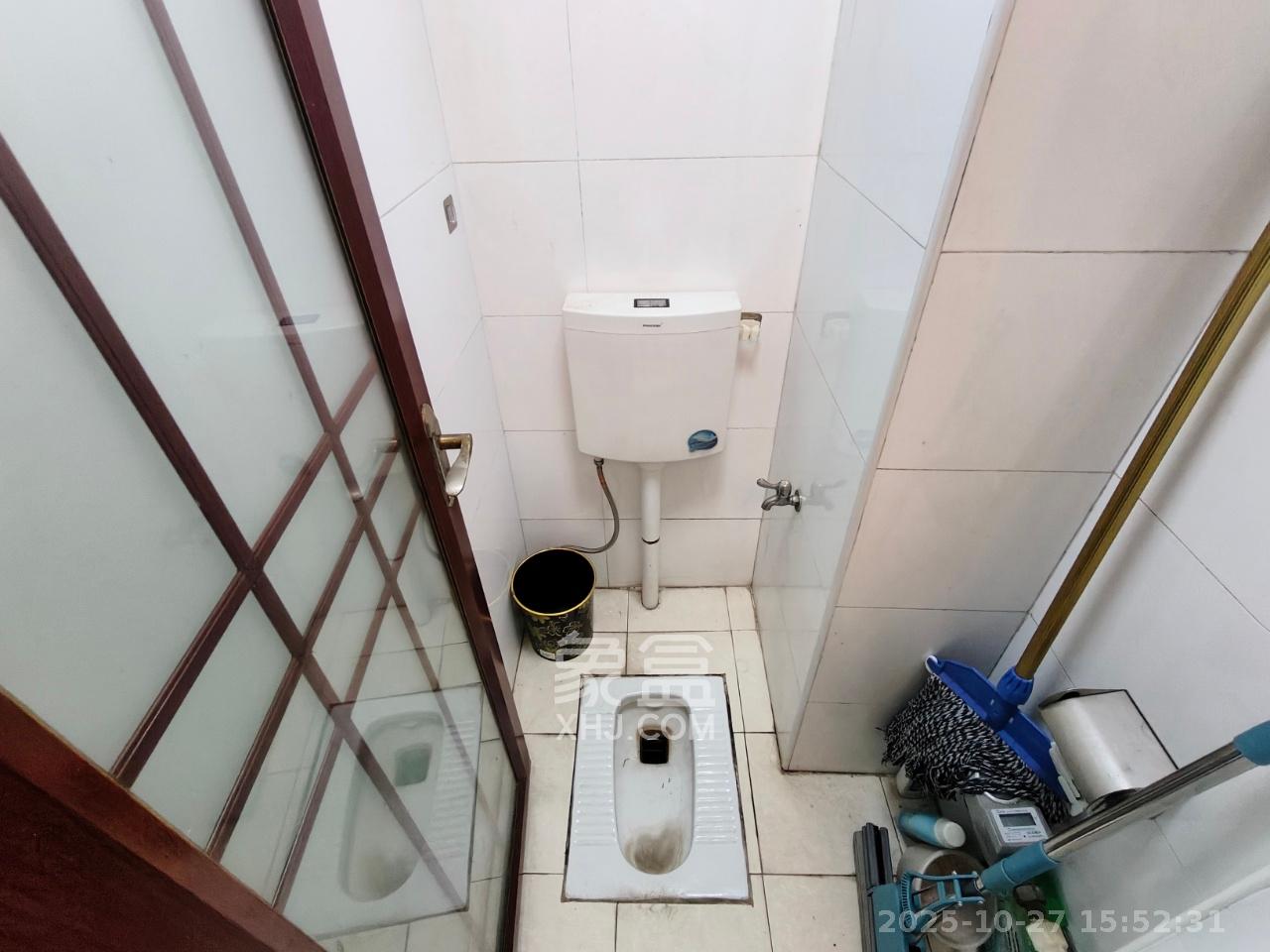 联美品格 1室2厅1卫 1700.0元/月 联美品格 1室2厅1卫 1700.0元/月室内图