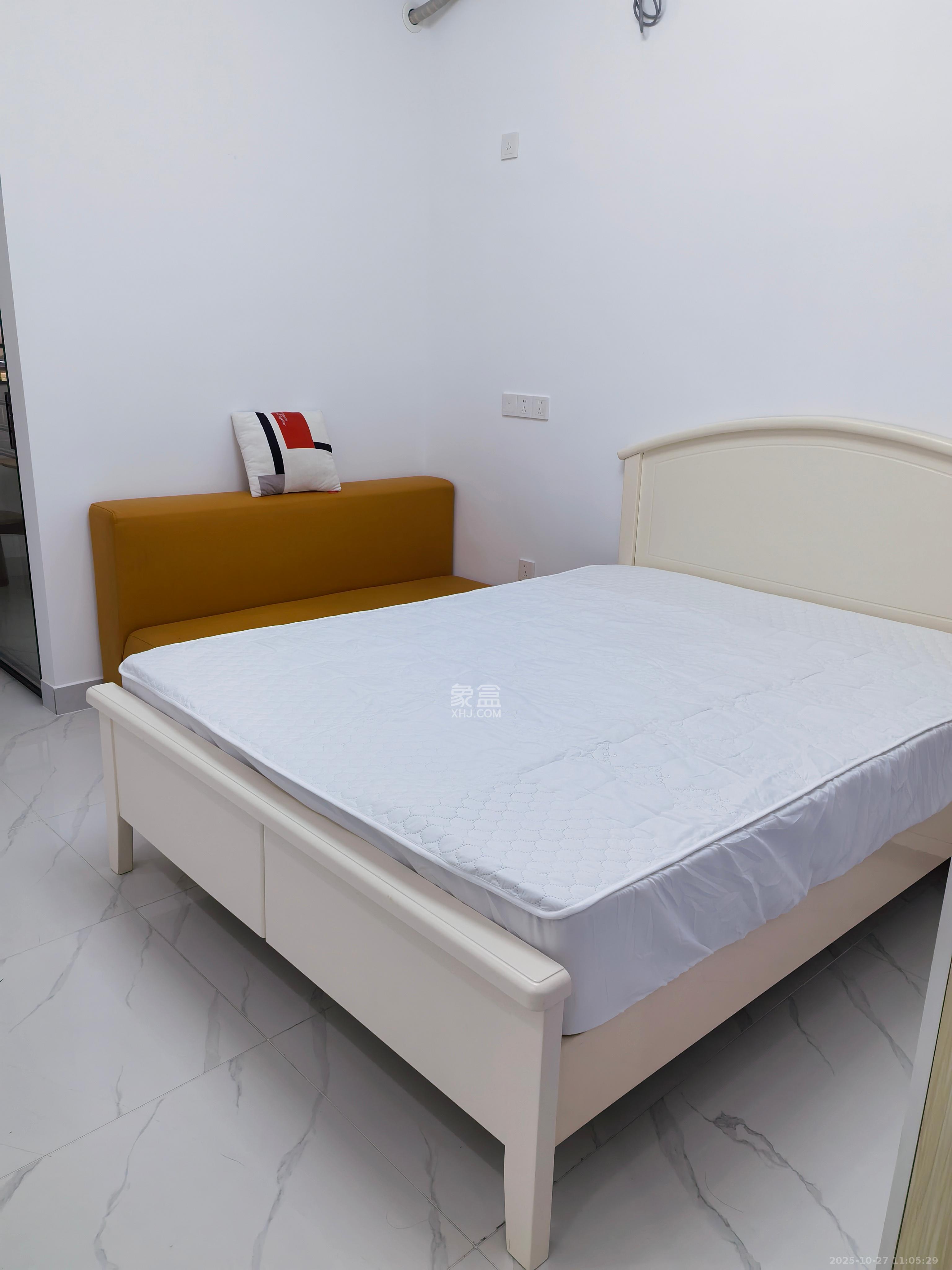 天鸿天府（天鸿中央大院）  2室0厅0卫    1400.0元/月室内图