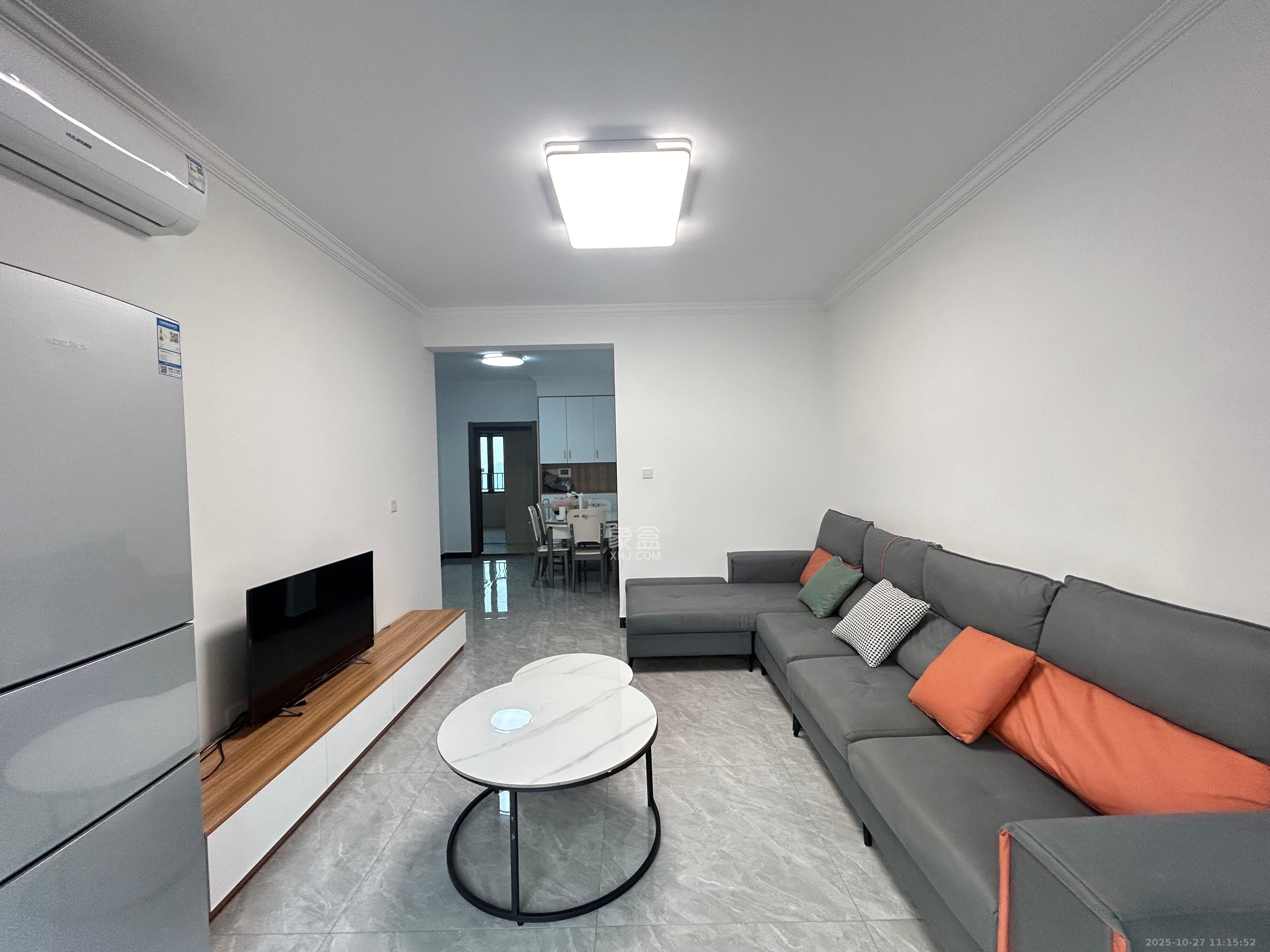 谷峰安置小区（惟德园）  2室2厅1卫    2100.0元/月