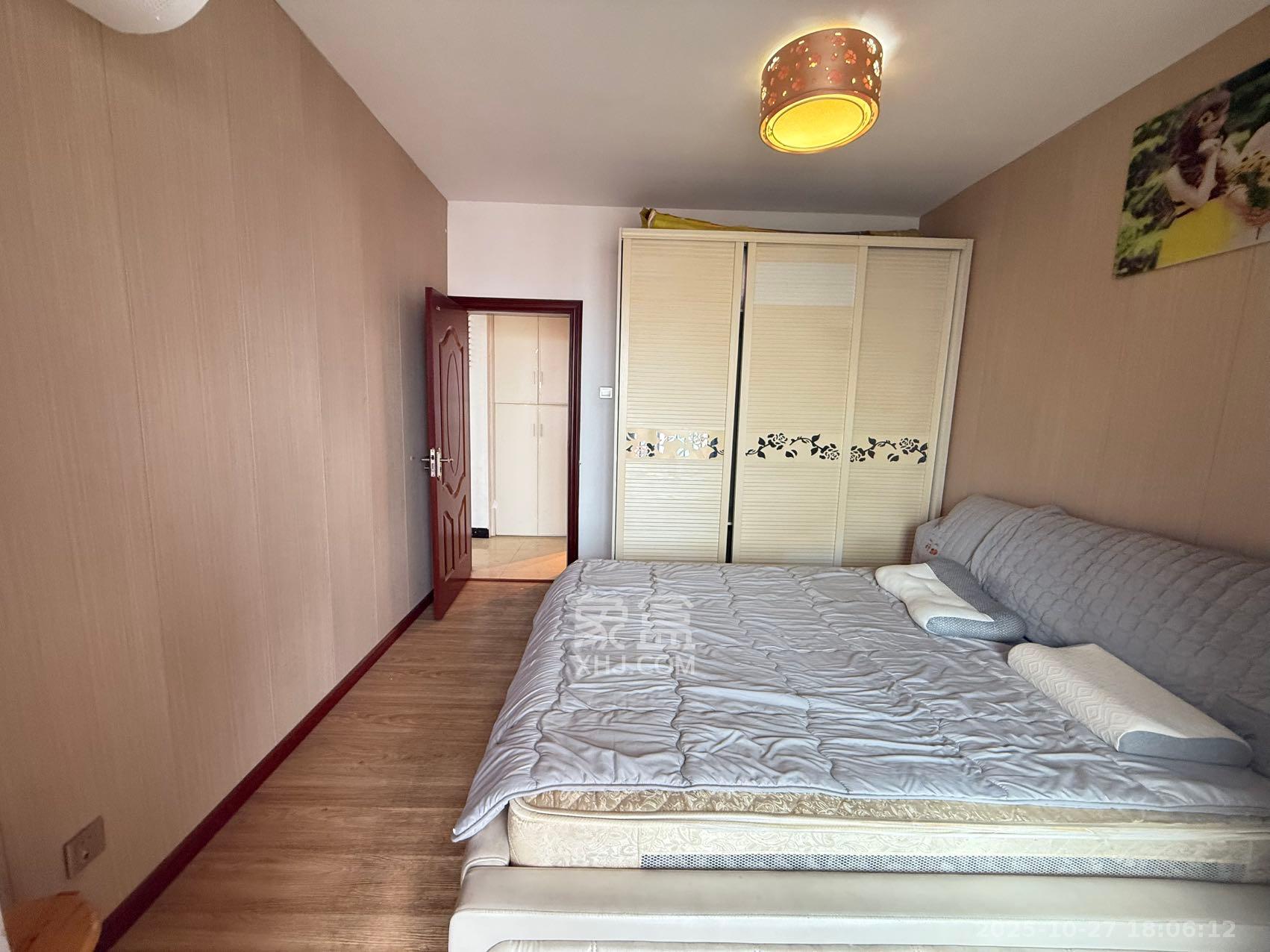 五矿紫湖香醍  3室2厅2卫    1600.0元/月室内图