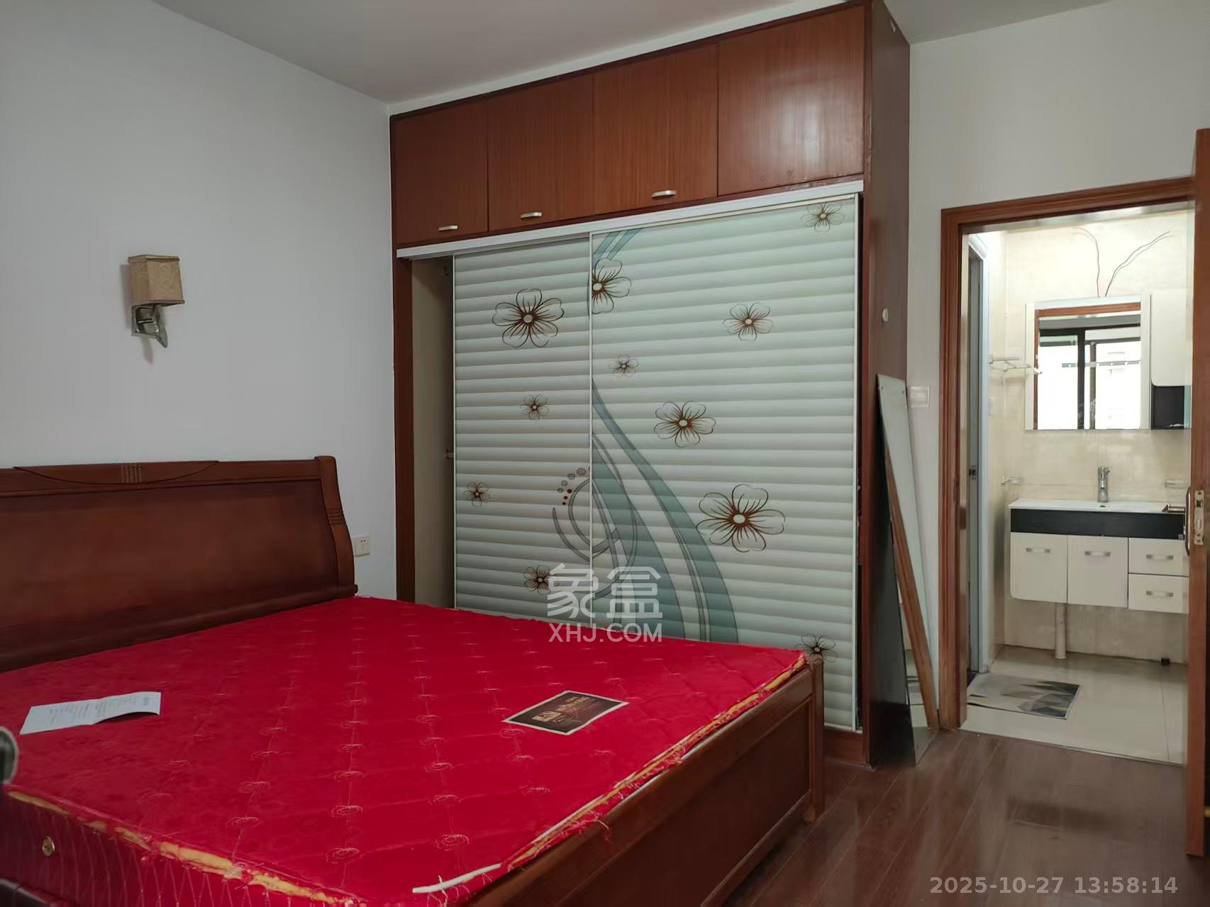 旭辉藏郡(藏郡、旭湘华府)  3室2厅1卫    2200.0元/月 旭辉藏郡(藏郡、旭湘华府)  3室2厅1卫    2200.0元/月室内图