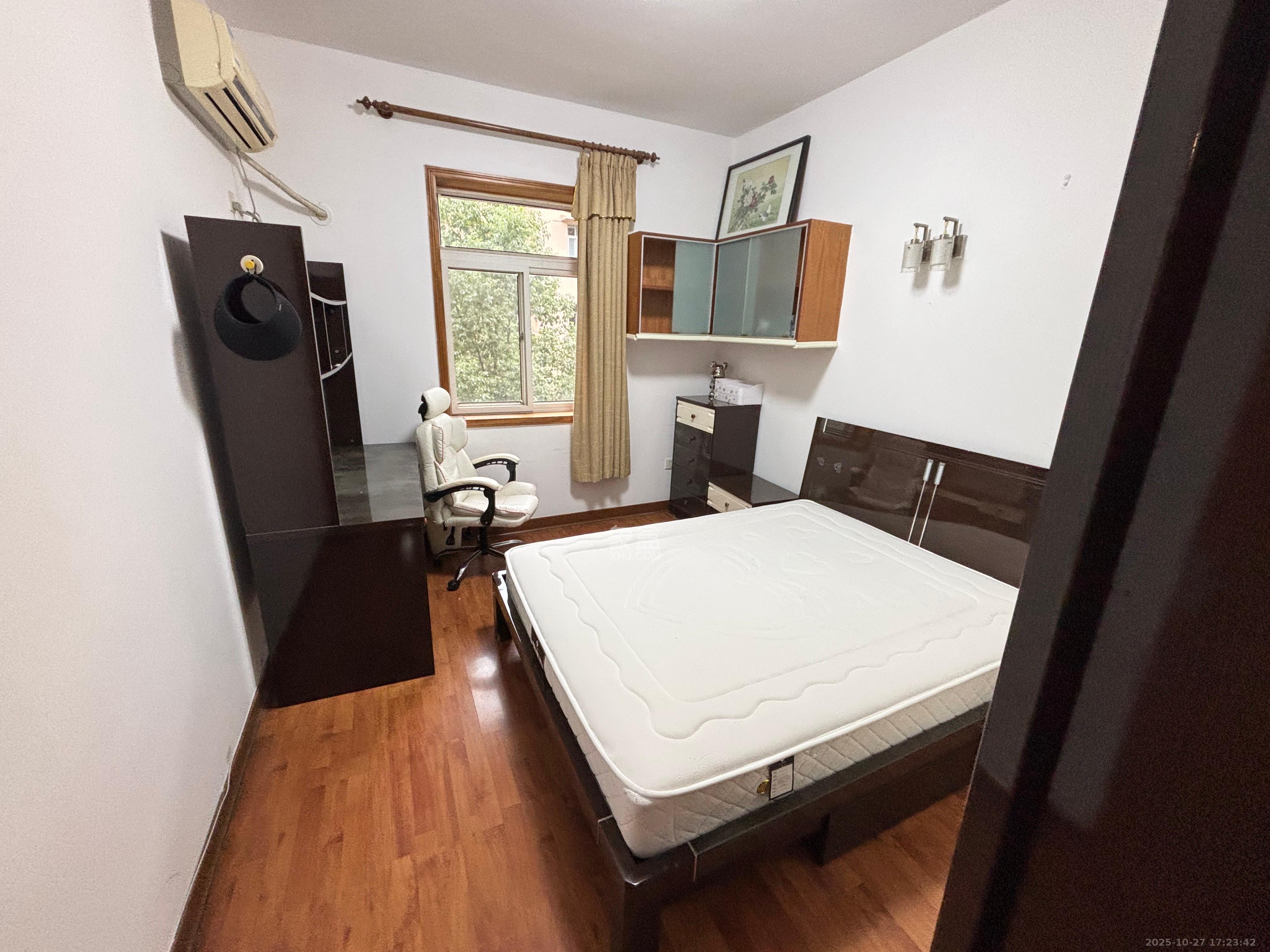 浦沅生活一区  2室1厅1卫    1700.0元/月 浦沅生活一区  2室1厅1卫    1700.0元/月室内图