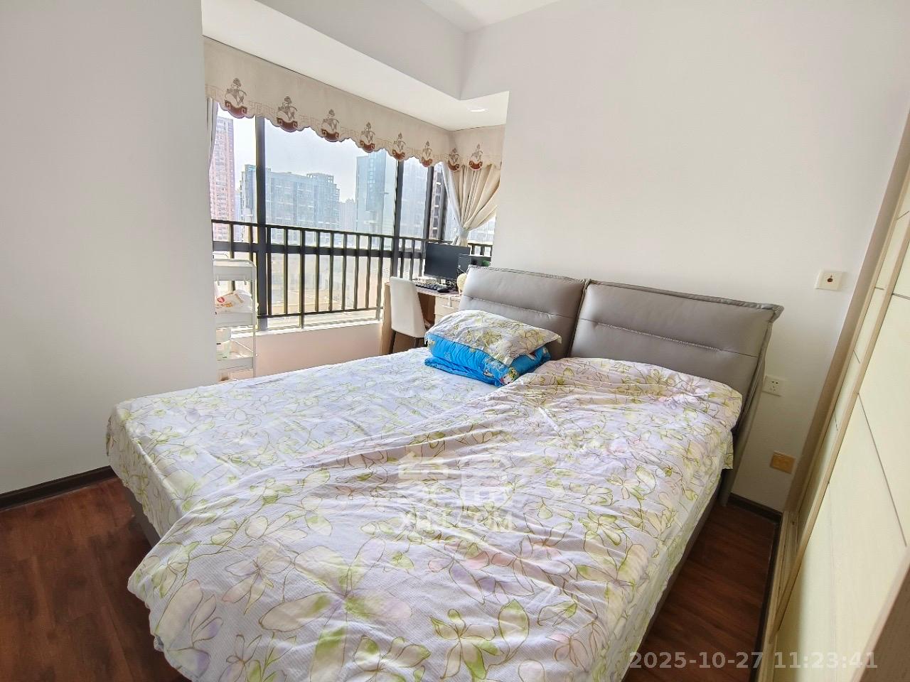 勤诚达新界  1室2厅1卫    1800.0元/月 勤诚达新界  1室2厅1卫    1800.0元/月室内图