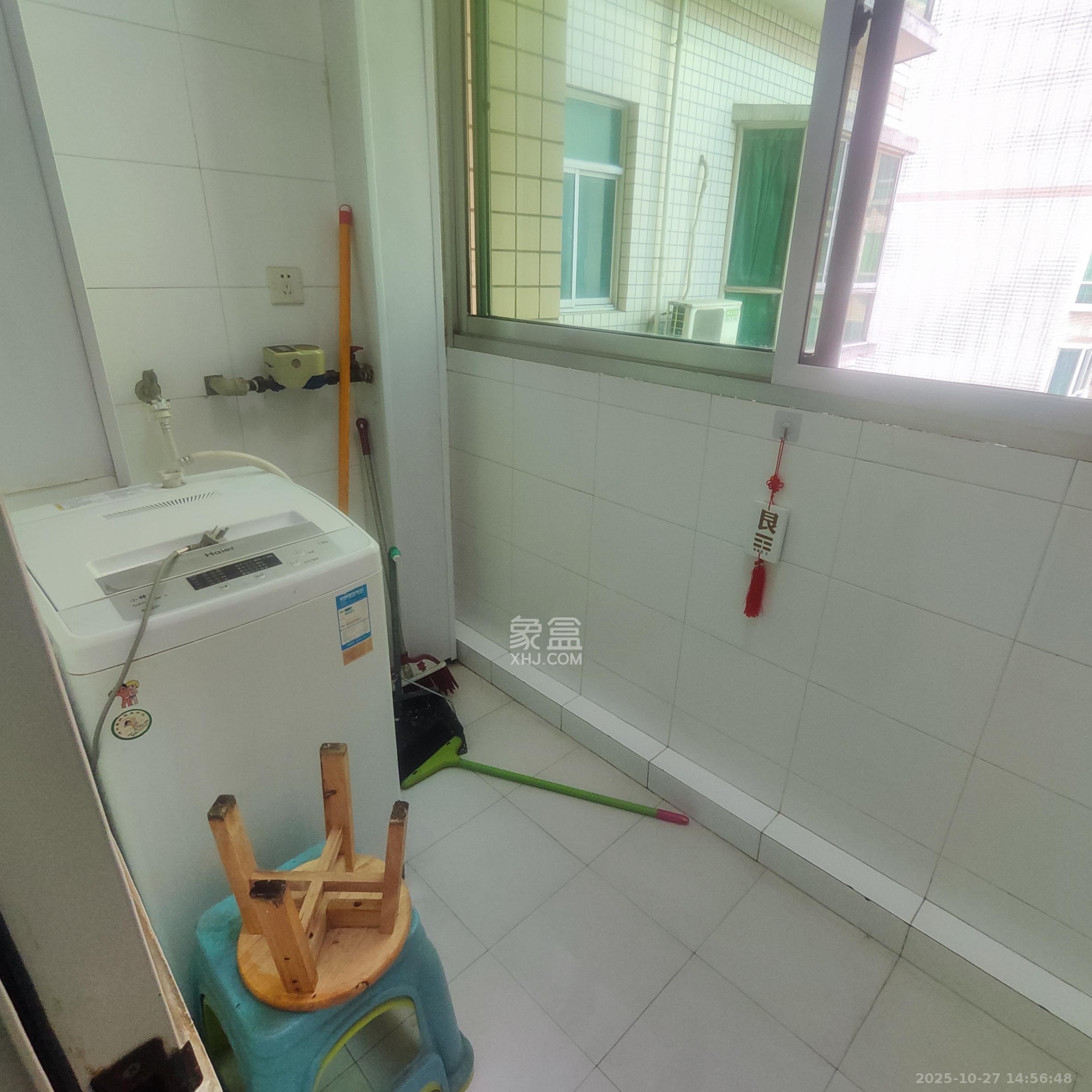 名都花园  2室2厅1卫    2100.0元/月 名都花园  2室2厅1卫    2100.0元/月室内图