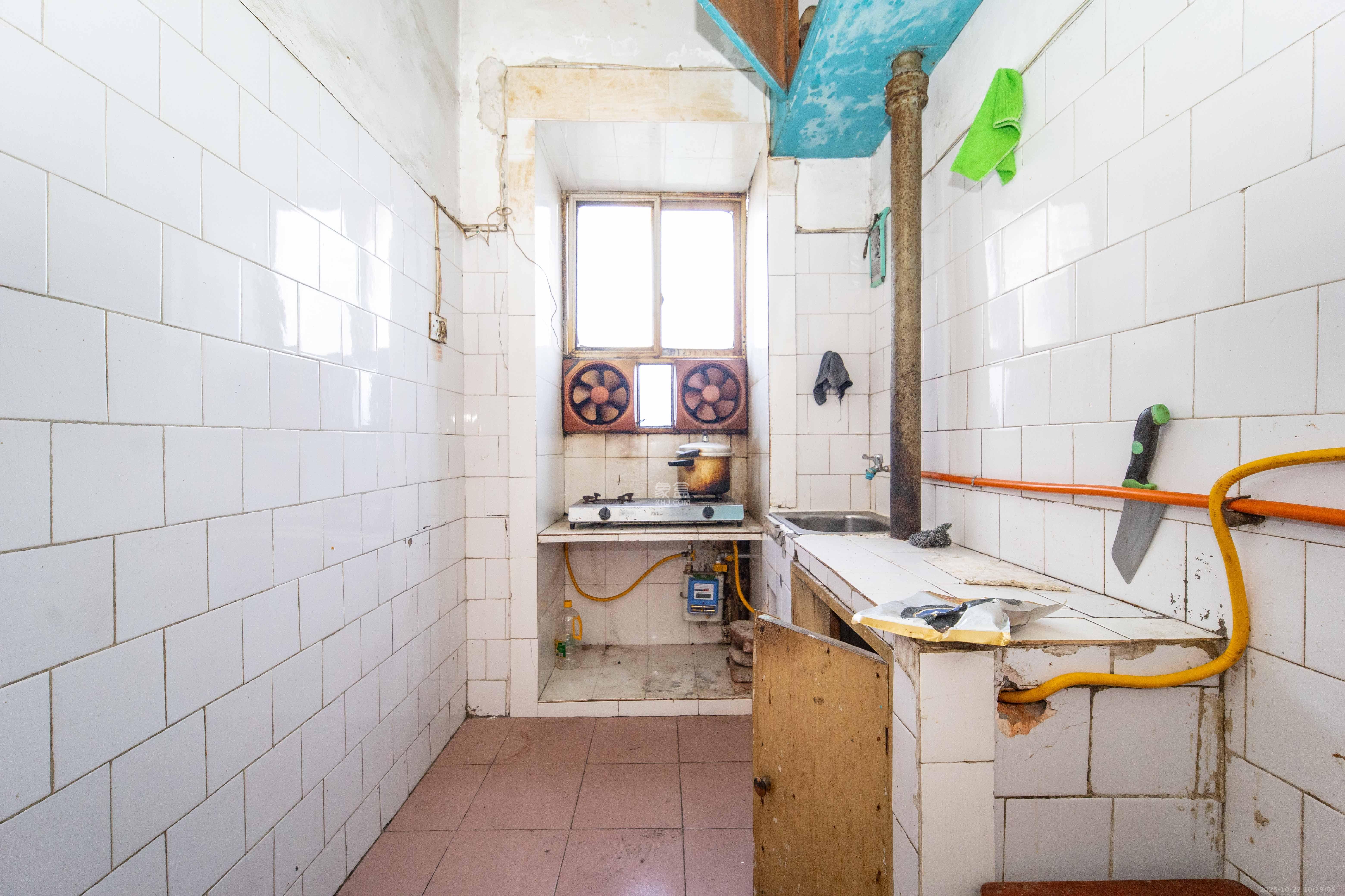 湖南省社会科学院  2室1厅1卫    1400.0元/月室内图