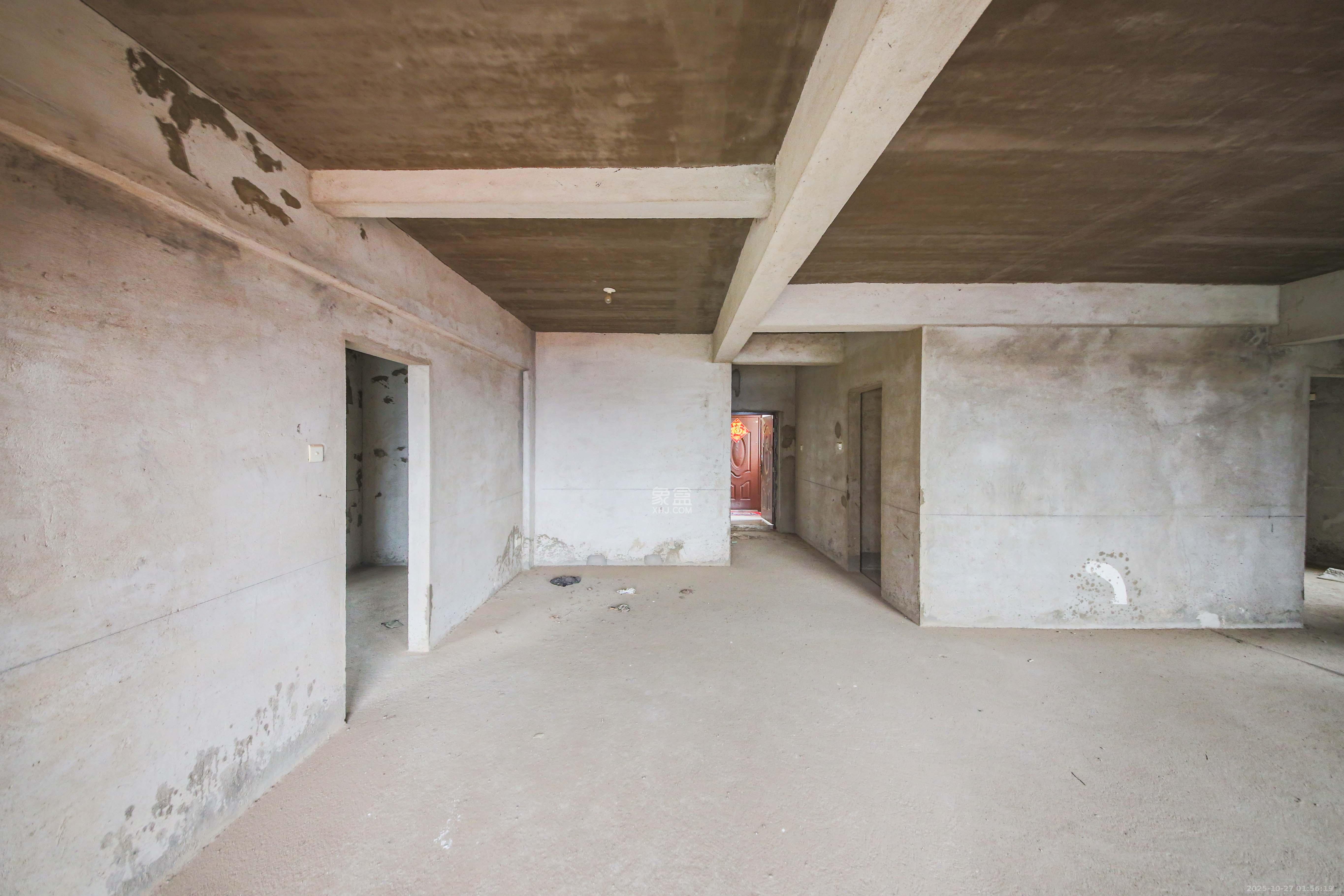 湘府名邸(同力家园) 3室2厅2卫 80.0万 湘府名邸(同力家园) 3室2厅2卫 80.0万客厅