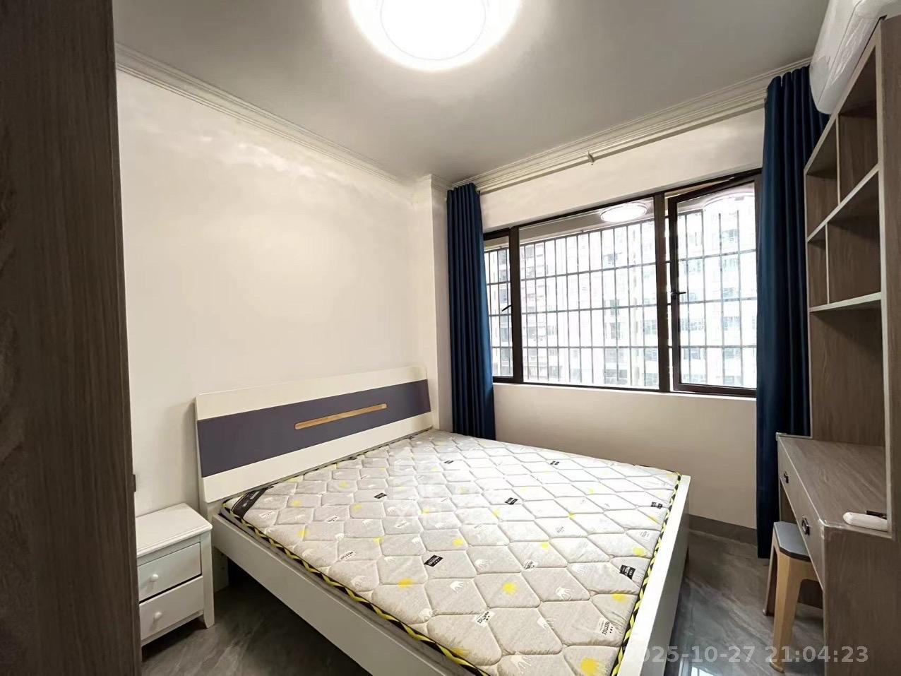 长房明宸府  2室1厅1卫    1800.0元/月室内图