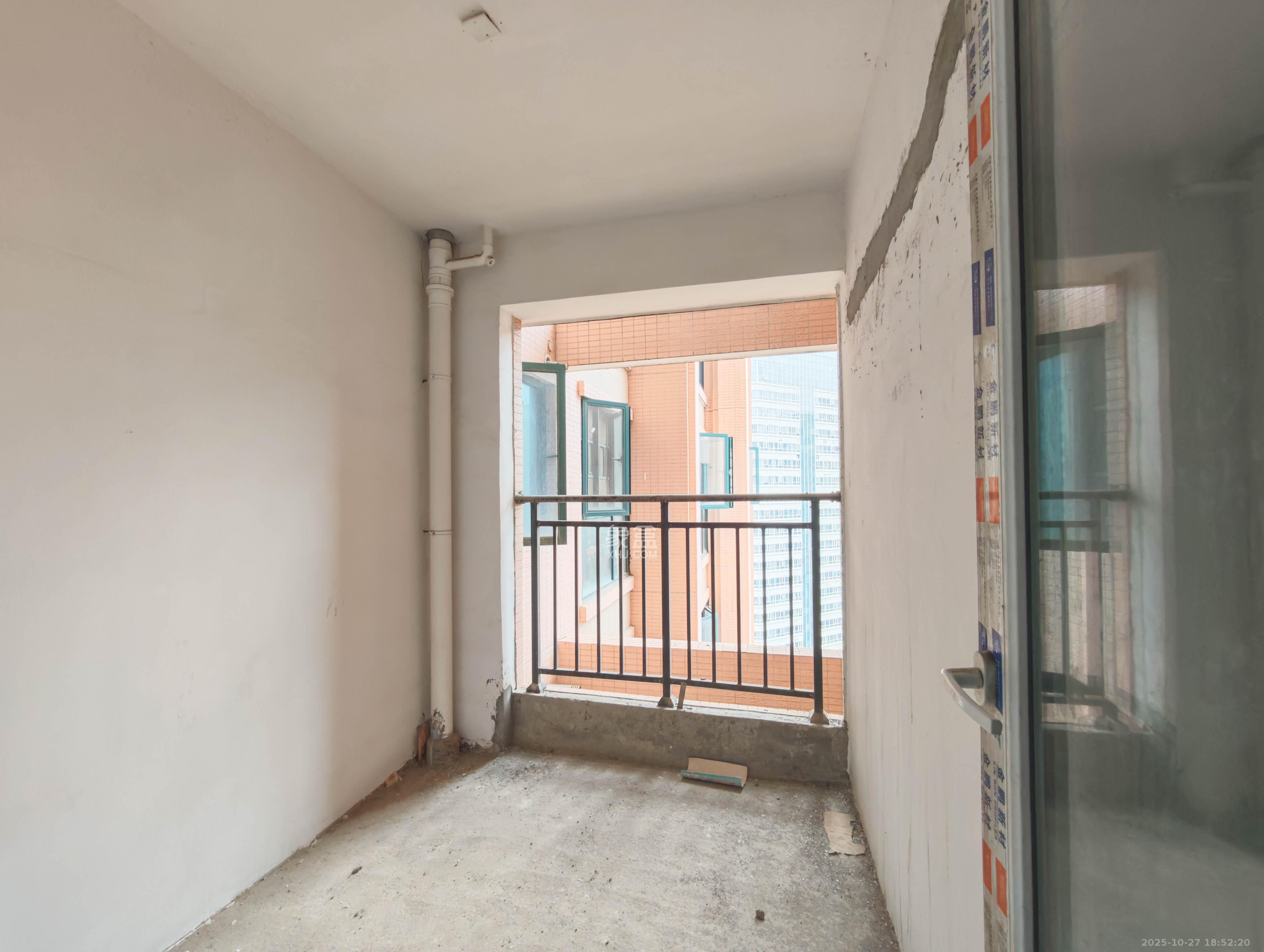 博长山水香颐  1室2厅1卫    62.0万阳台