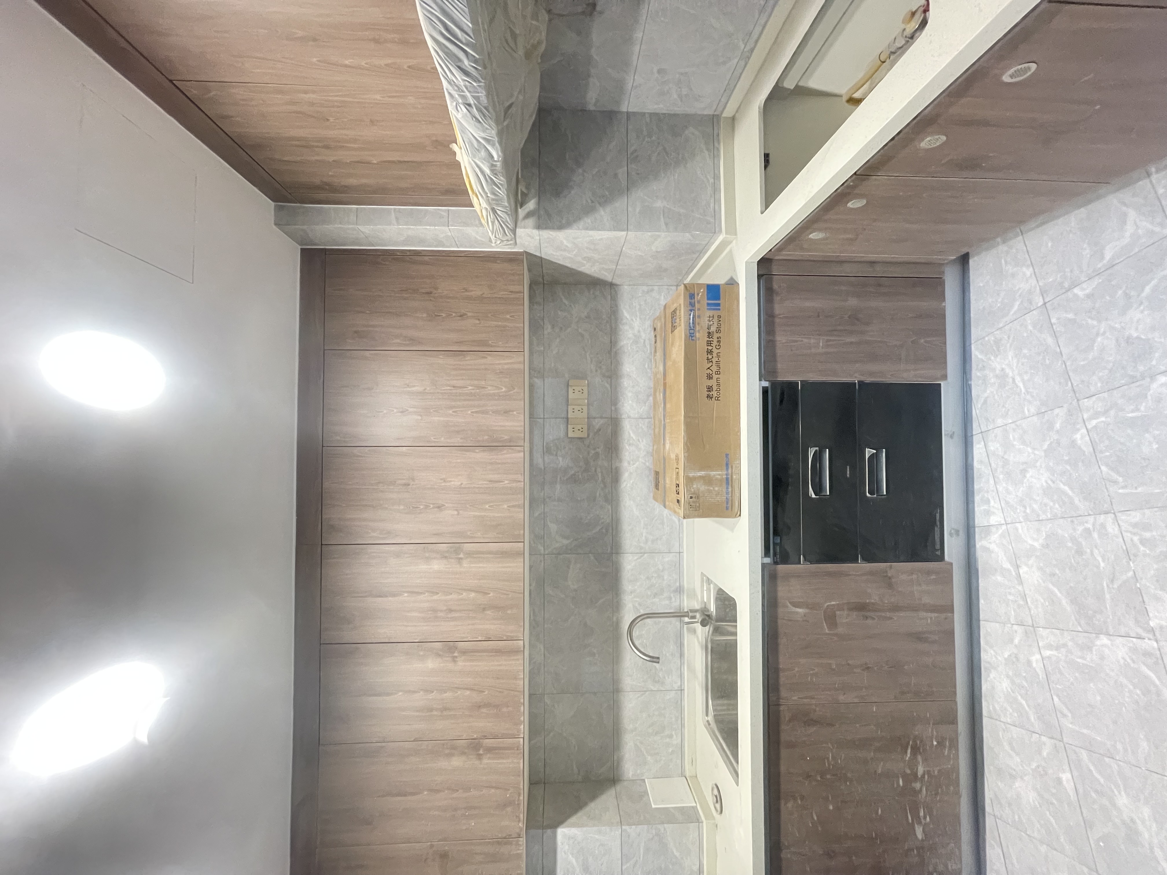 天街华府(海南新天地) 4室2厅2卫 3500.0元/月 天街华府(海南新天地) 4室2厅2卫 3500.0元/月室内图