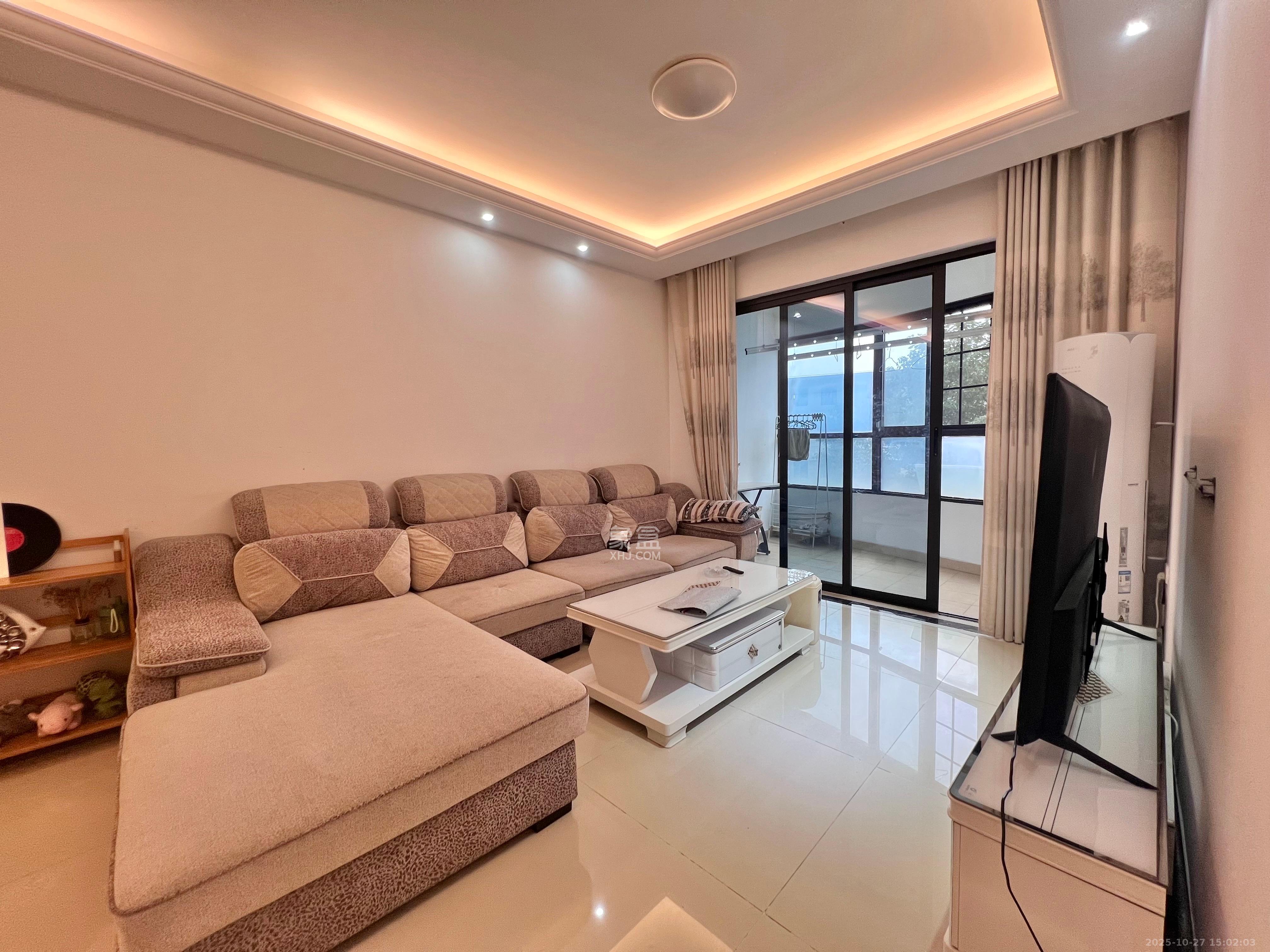 旺德府恺悦国际 2室2厅1卫 2100.0元/月 旺德府恺悦国际 2室2厅1卫 2100.0元/月室内图