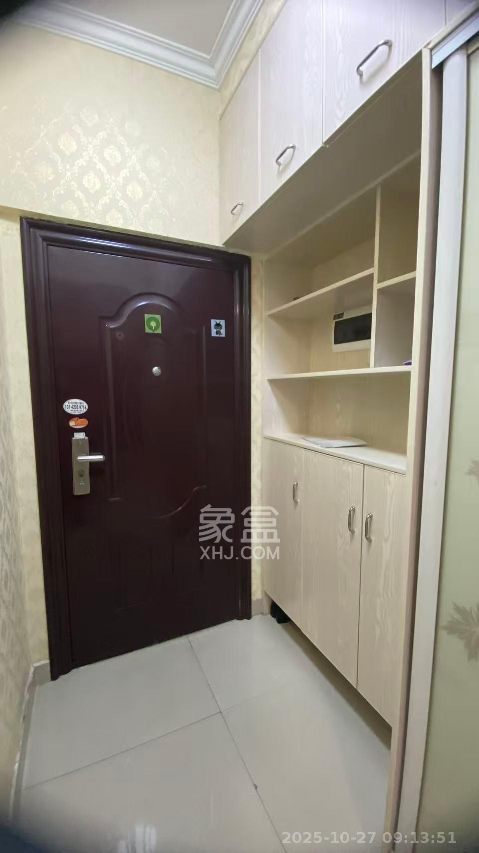 爵士湘  1室1厅1卫    1100.0元/月室内图