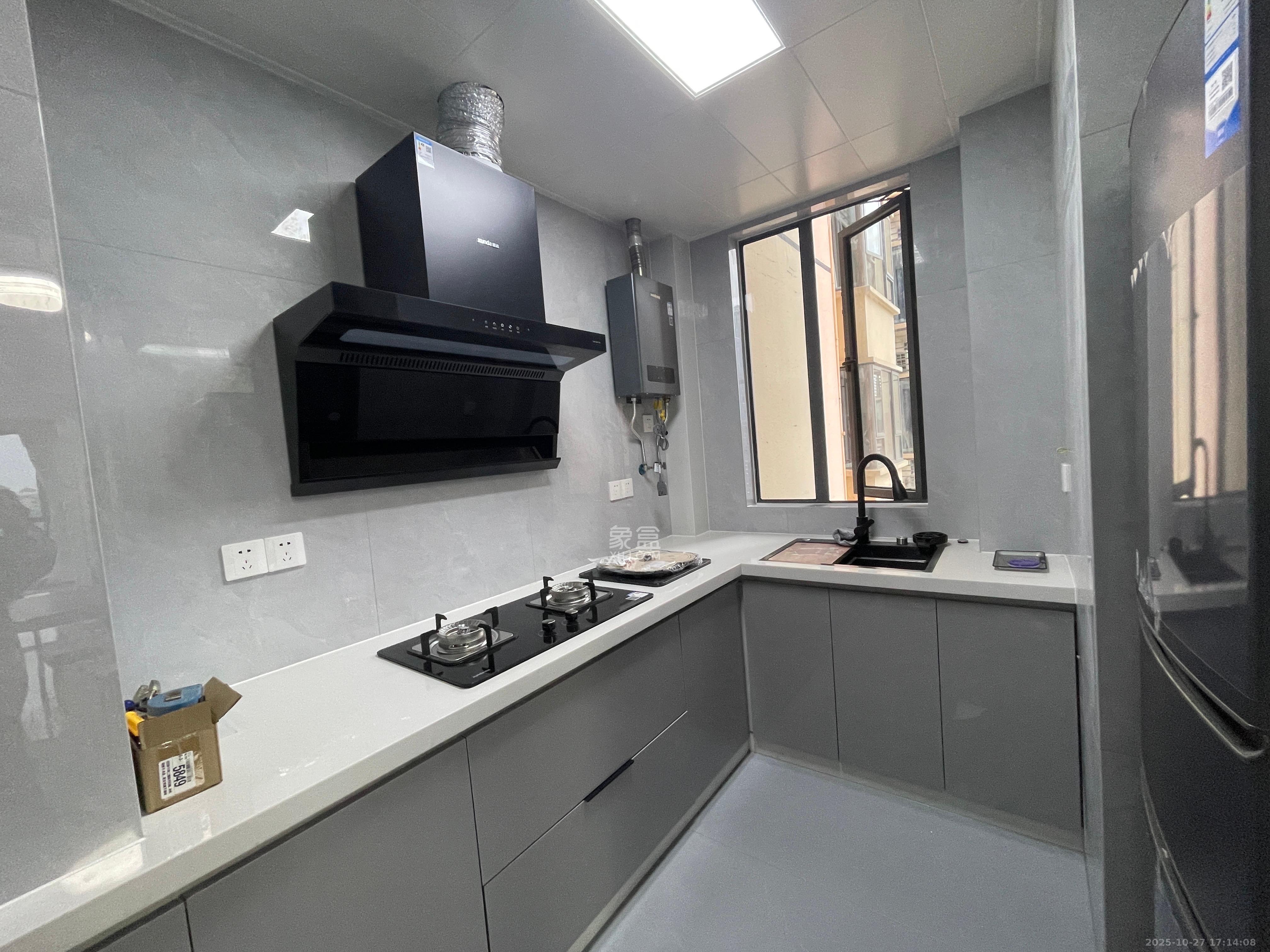 岭福家苑(天心佳苑)  2室1厅1卫    3000.0元/月 岭福家苑(天心佳苑)  2室1厅1卫    3000.0元/月室内图