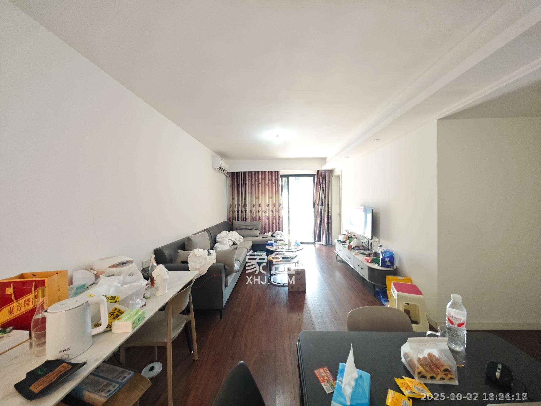 万科魅力之城观澜里  3室2厅2卫    2600.0元/月室内图