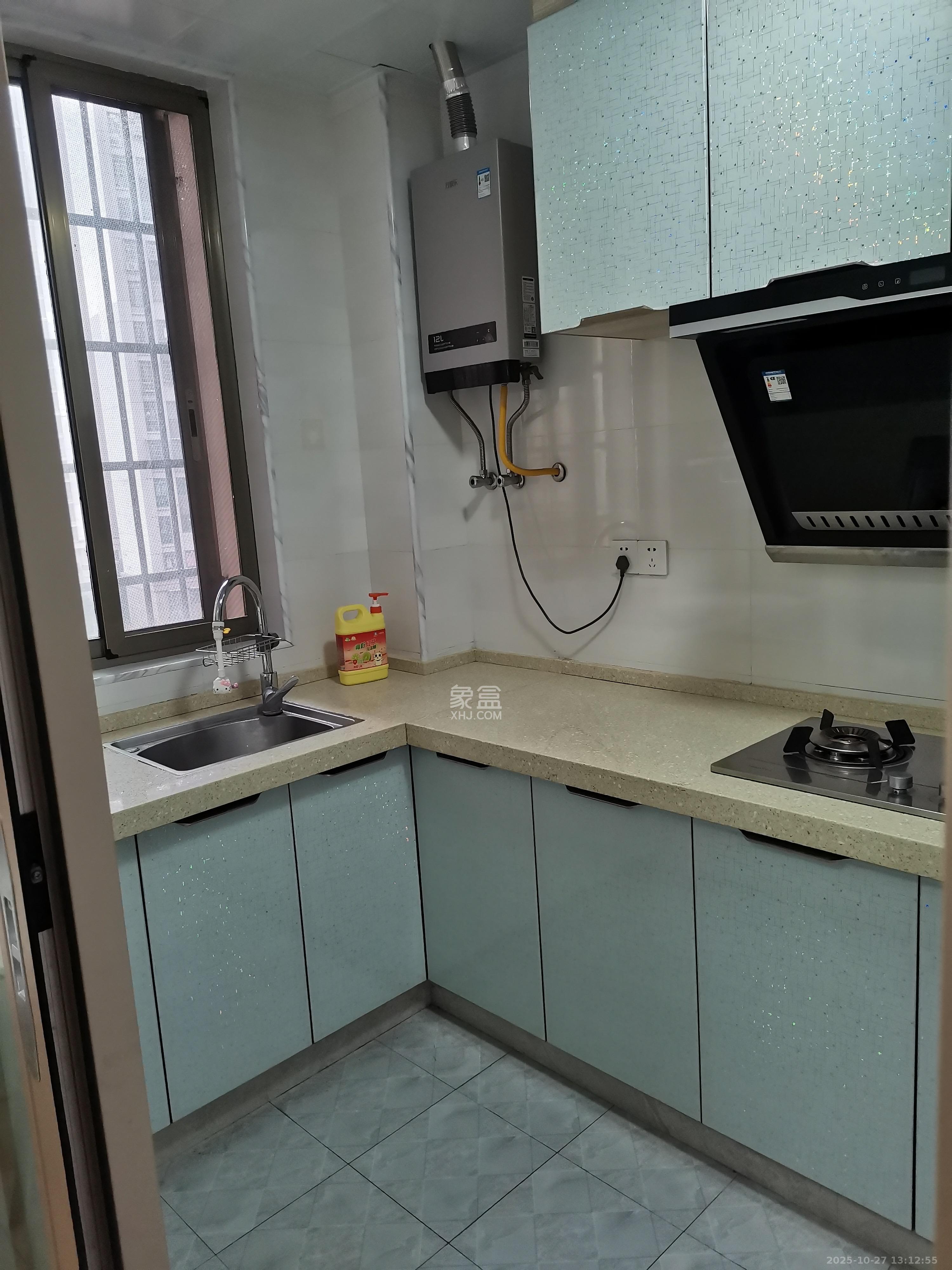 嘉顺苑 1室0厅0卫 1200.0元/月 嘉顺苑 1室0厅0卫 1200.0元/月室内图