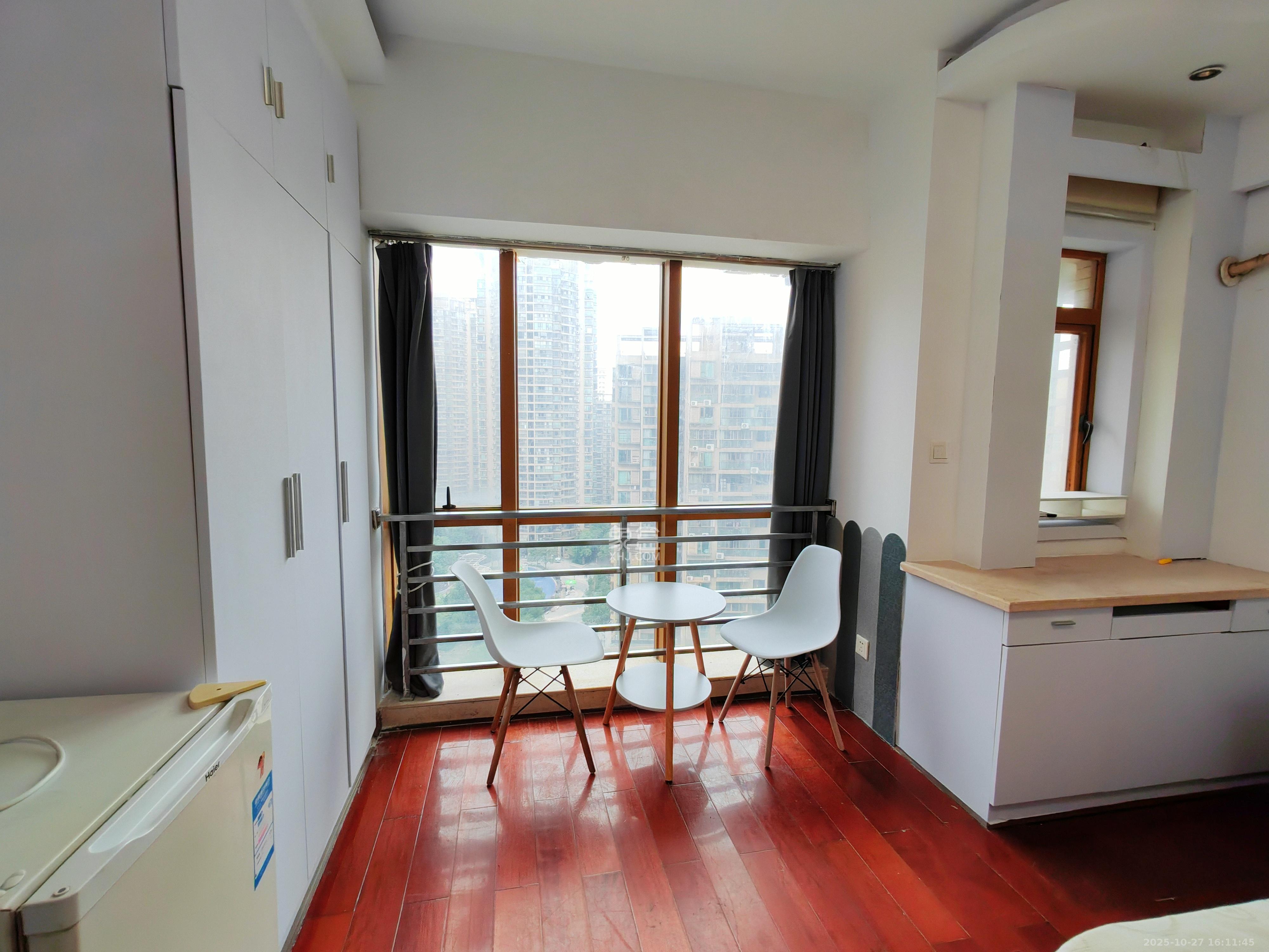 天健芙蓉盛世一期  1室0厅1卫    1400.0元/月 天健芙蓉盛世一期  1室0厅1卫    1400.0元/月室内图