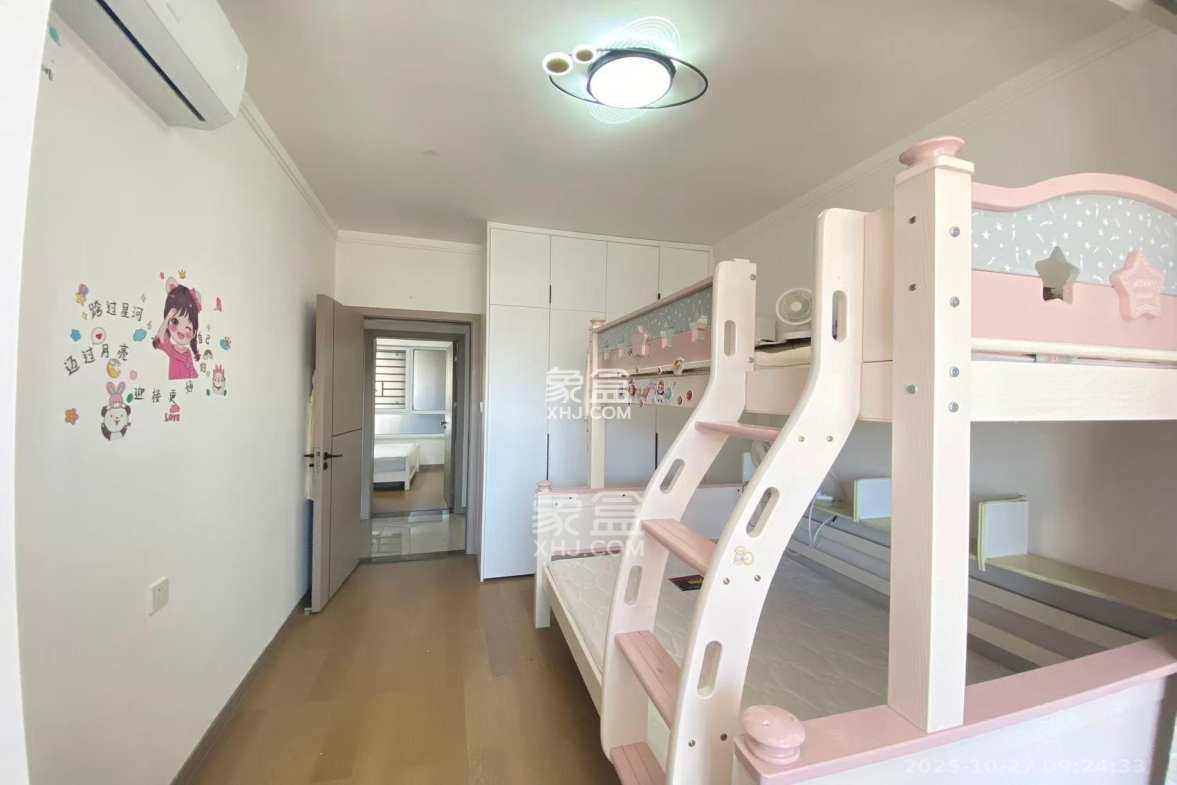 春晖花园 3室2厅2卫 2200.0元/月 春晖花园 3室2厅2卫 2200.0元/月室内图