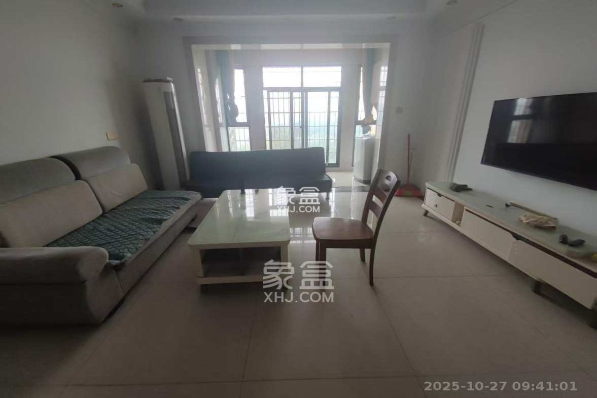 桥头家苑一期  3室2厅1卫    1800.0元/月 桥头家苑一期  3室2厅1卫    1800.0元/月室内图