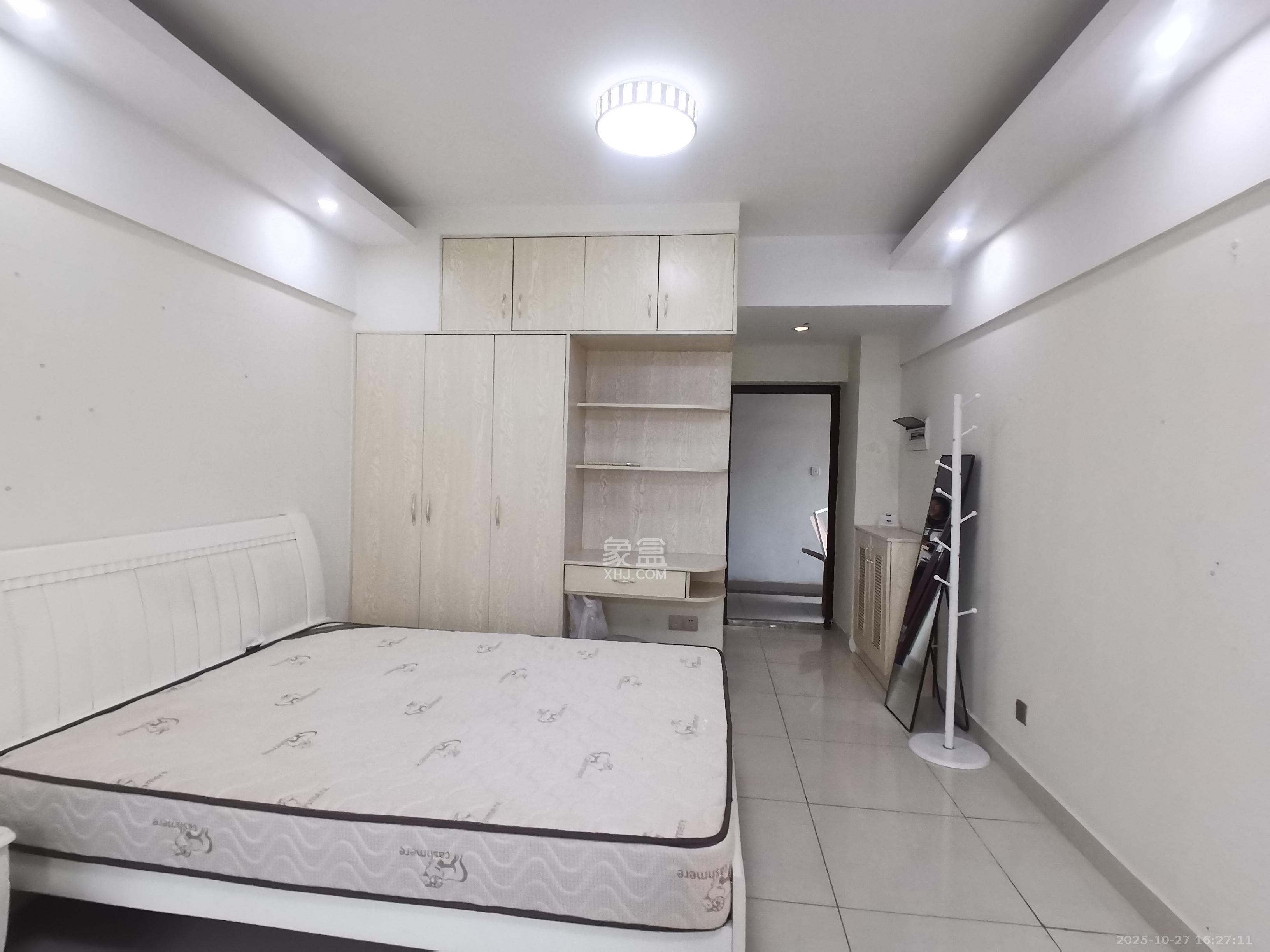 新远时代 1室1厅1卫 950.0元/月 新远时代 1室1厅1卫 950.0元/月室内图