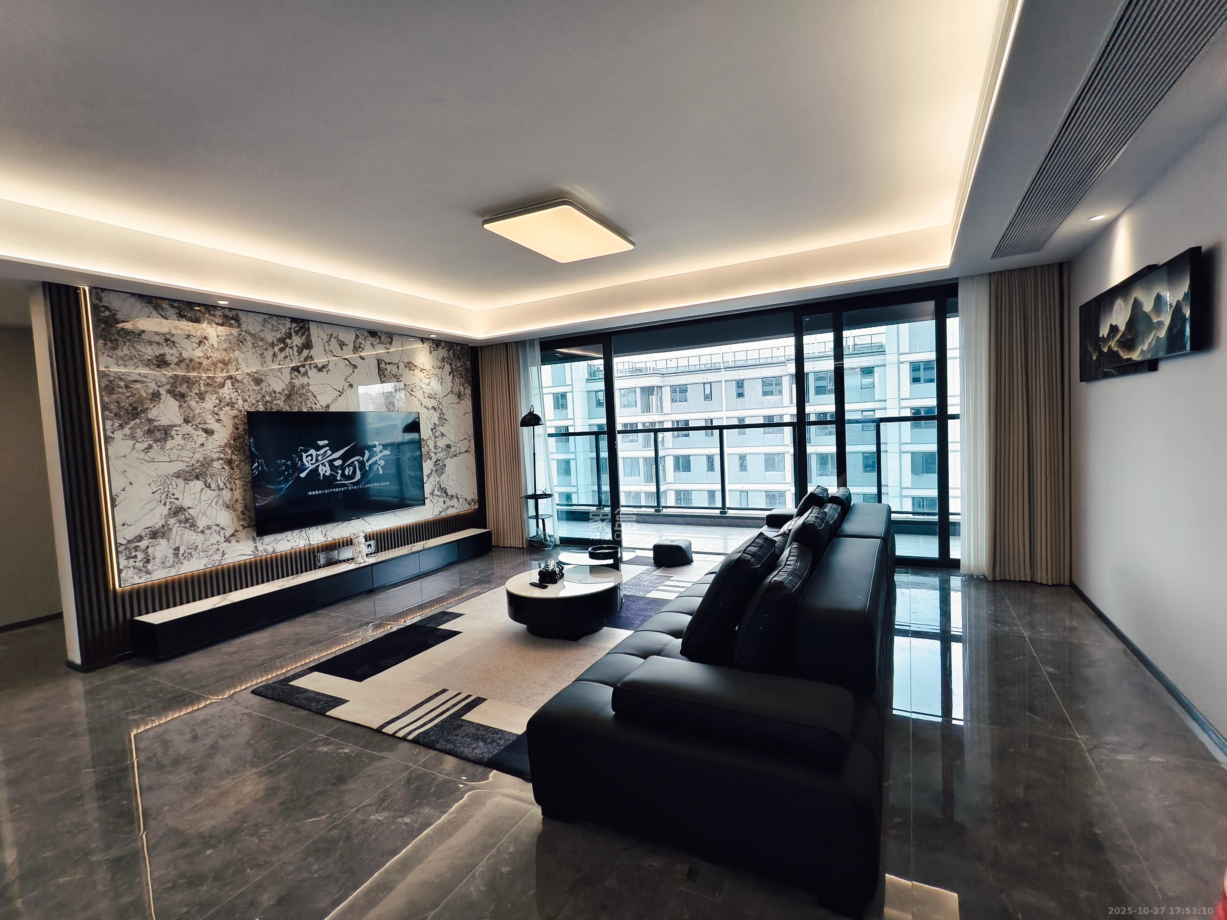 龙湖舜山府  4室2厅3卫    7000.0元/月 龙湖舜山府  4室2厅3卫    7000.0元/月