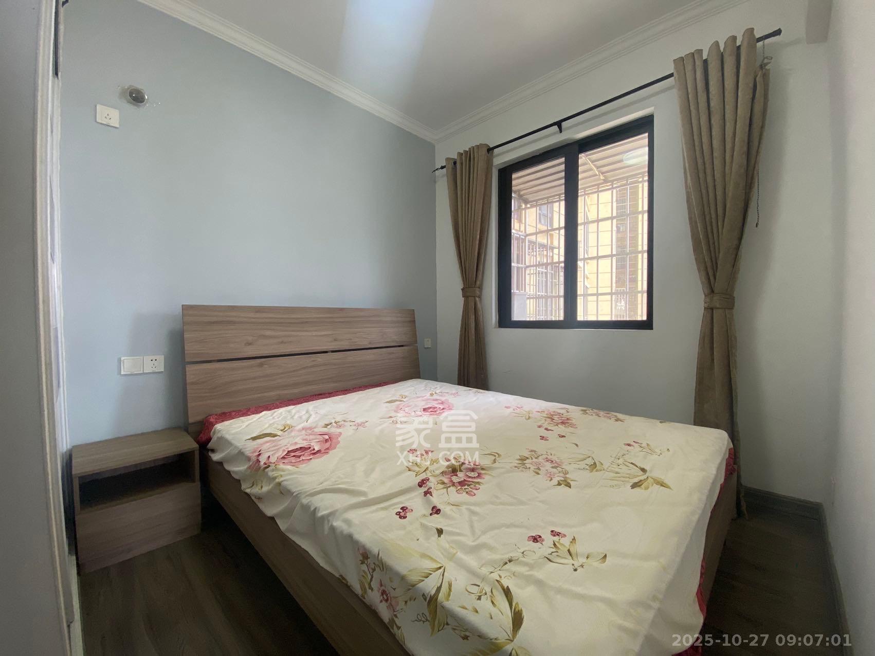 星城春晓  2室2厅1卫    1600.0元/月 星城春晓  2室2厅1卫    1600.0元/月室内图