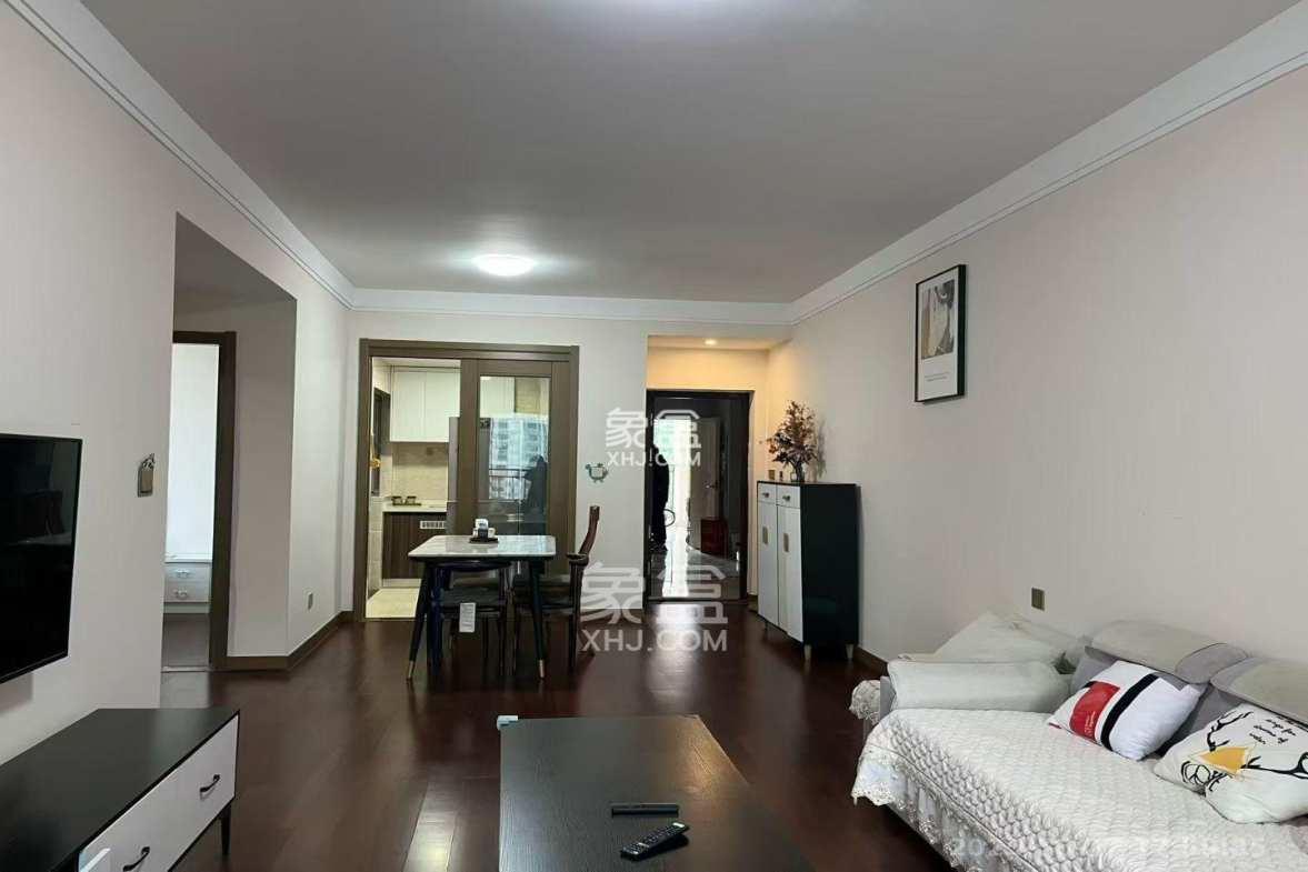 鑫苑芙蓉鑫家  3室2厅1卫    2400.0元/月 鑫苑芙蓉鑫家  3室2厅1卫    2400.0元/月室内图