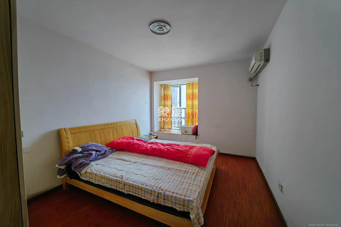 恒广国际景园一二区  3室2厅1卫    2200.0元/月 恒广国际景园一二区  3室2厅1卫    2200.0元/月室内图