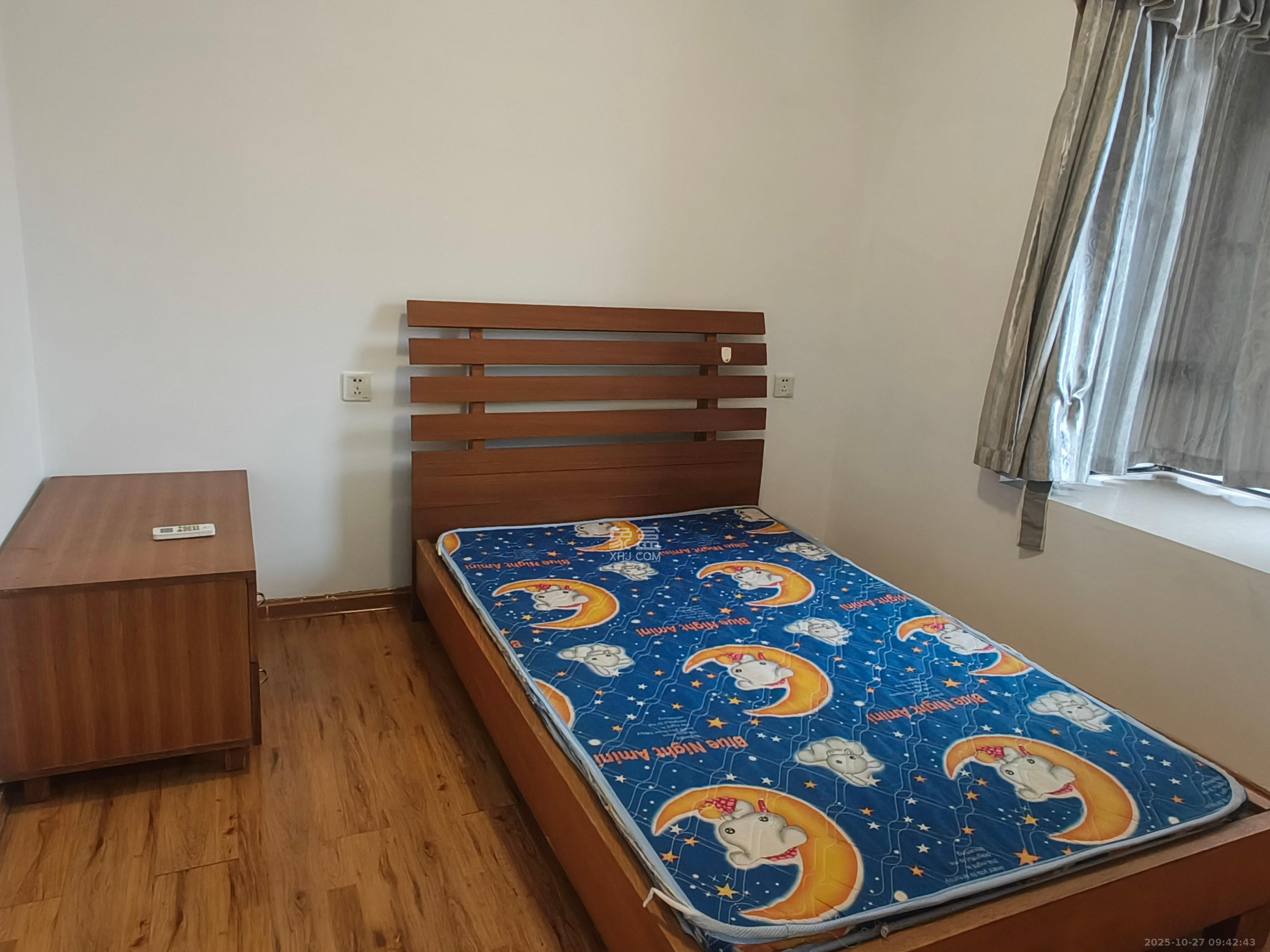 光明E城  4室2厅2卫    2800.0元/月室内图