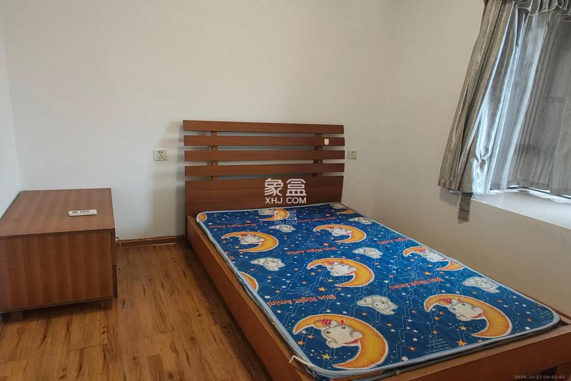 光明E城  4室2厅2卫    2800.0元/月 光明E城  4室2厅2卫    2800.0元/月室内图